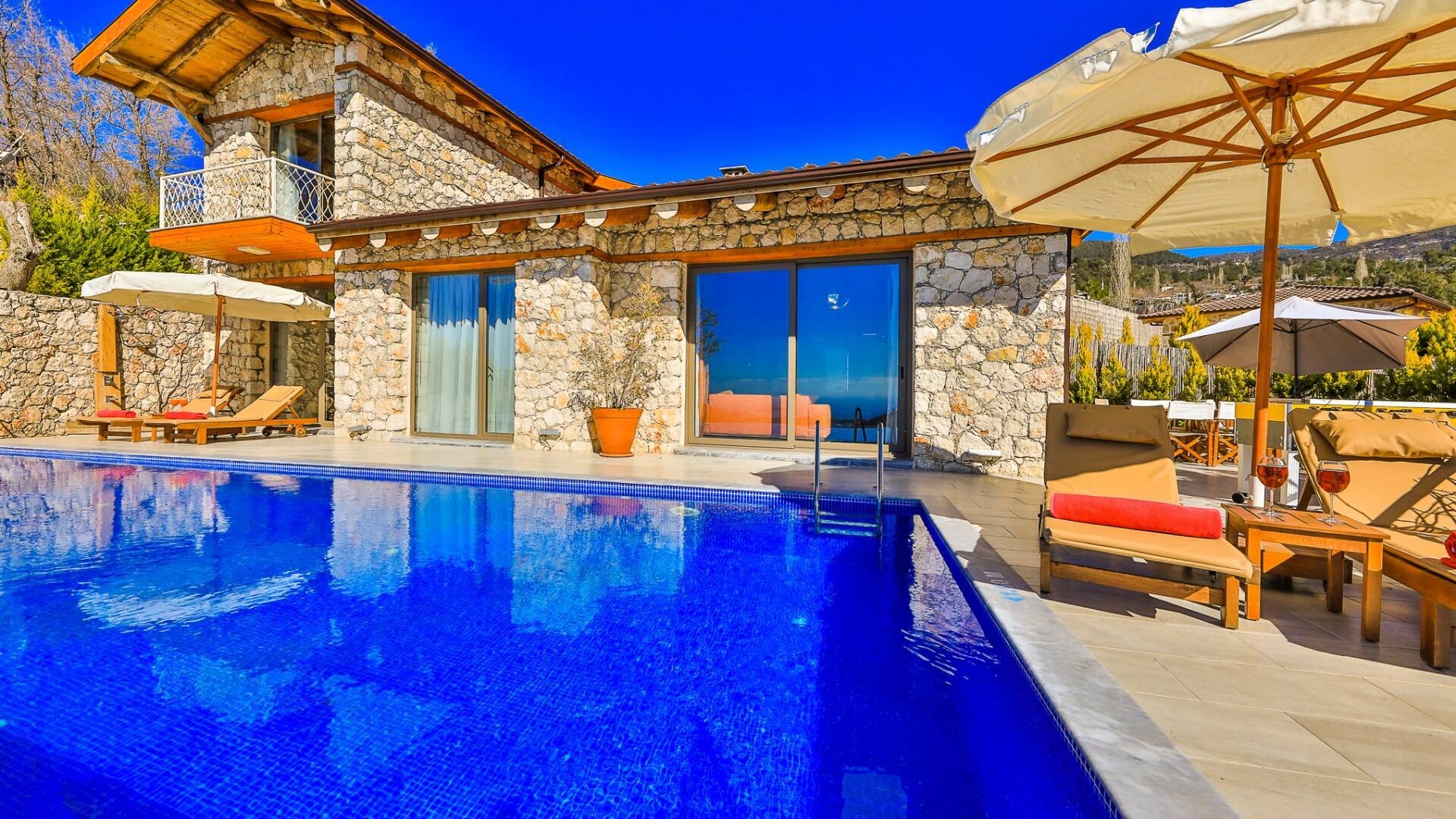 VBK13050 Villa Booking