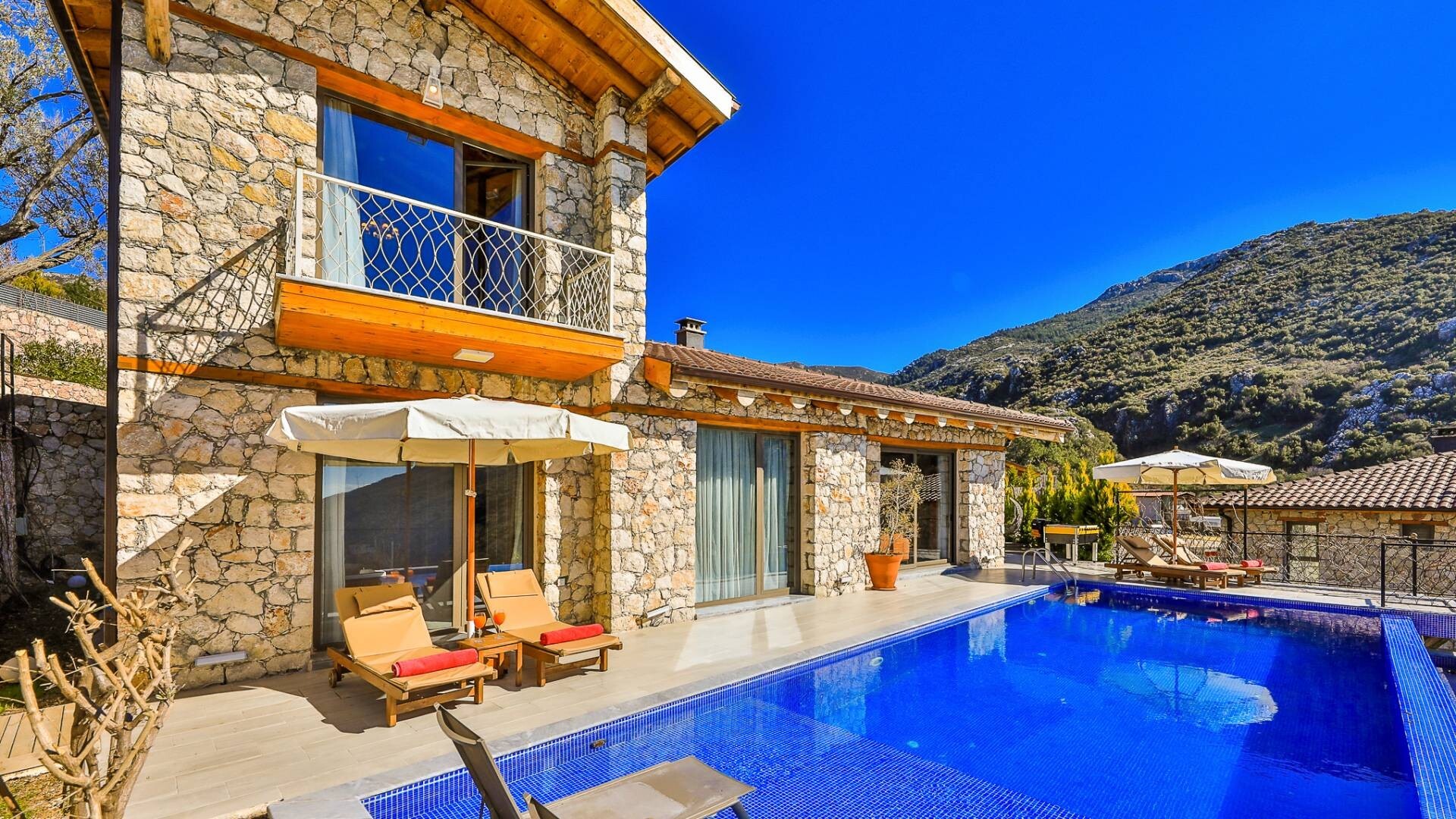 VBK13050 Villa Booking