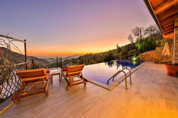 VBK13050 Villa Booking