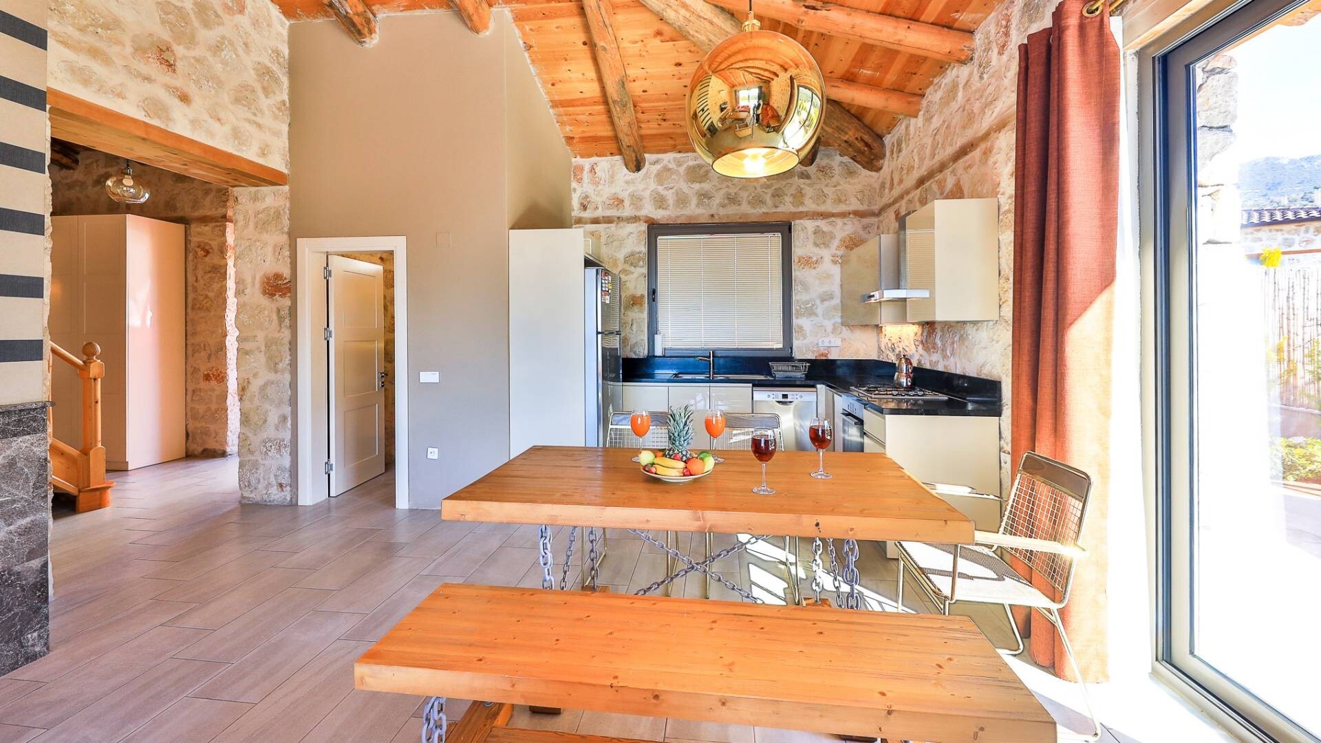 VBK13050 Villa Booking