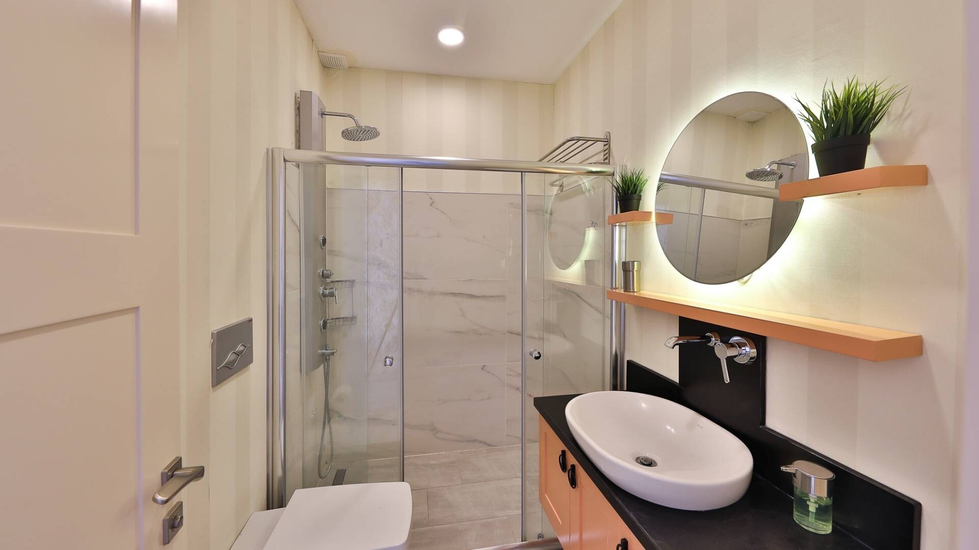 VBK13050 Villa Booking