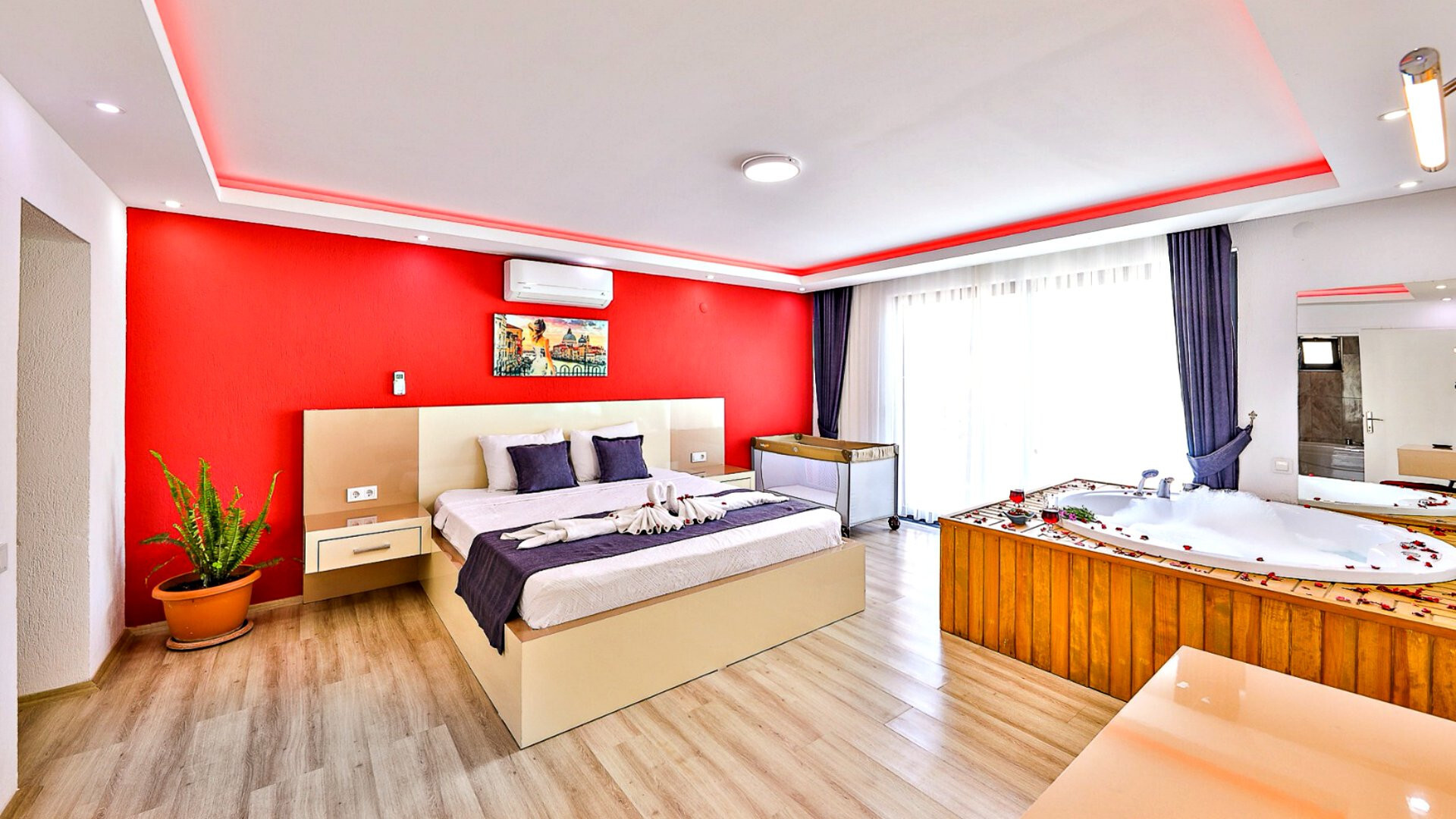 VBK17120 Villa Booking