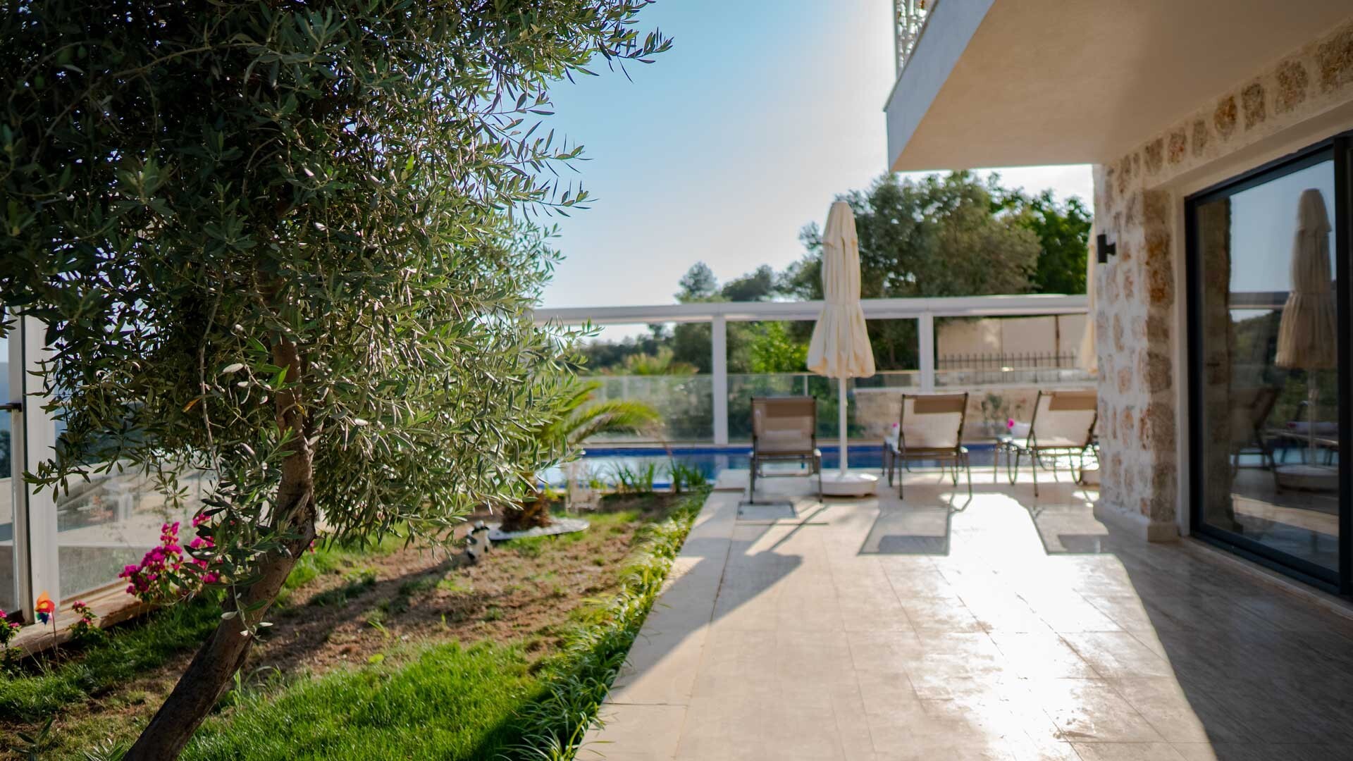 VBK94290 Villa Booking