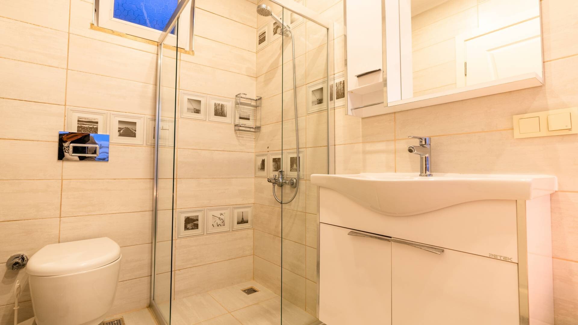 VBK32190 Villa Booking