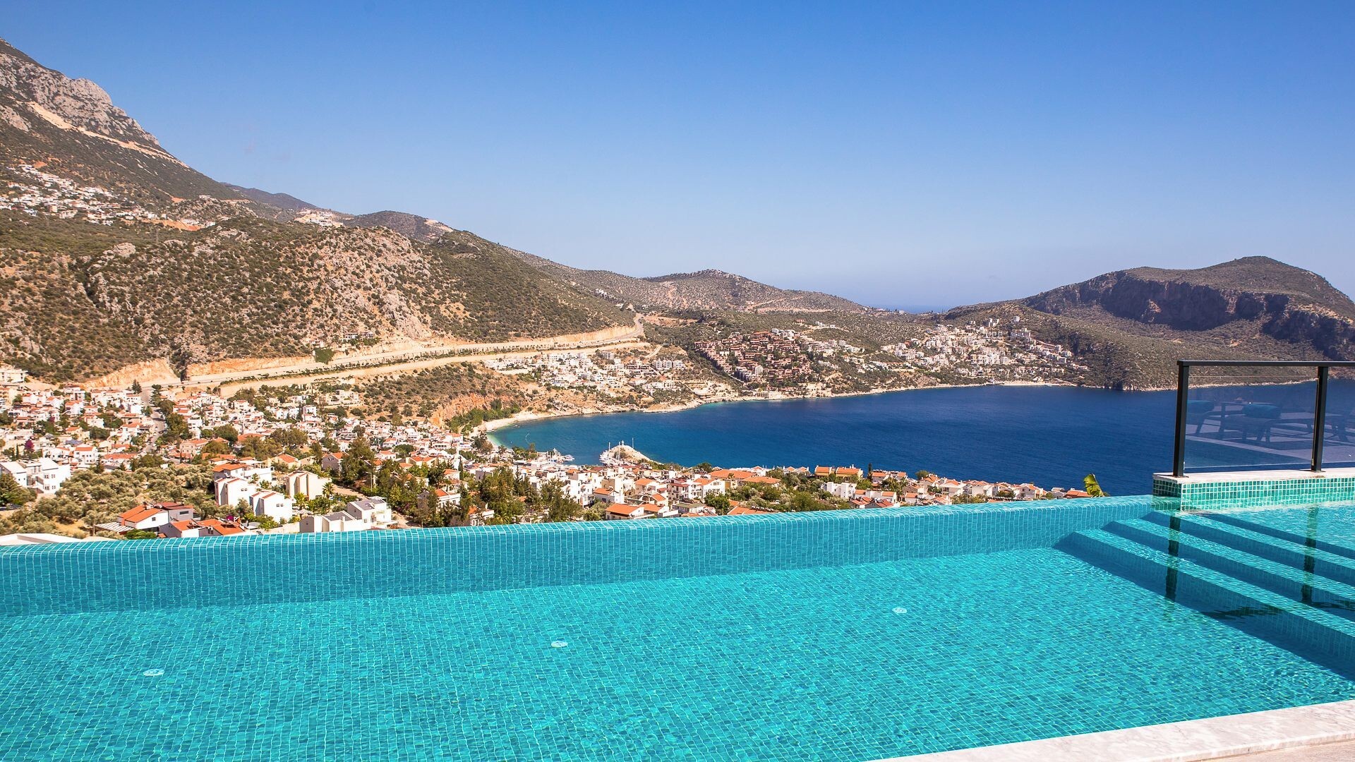 VBK26408 Villa Booking