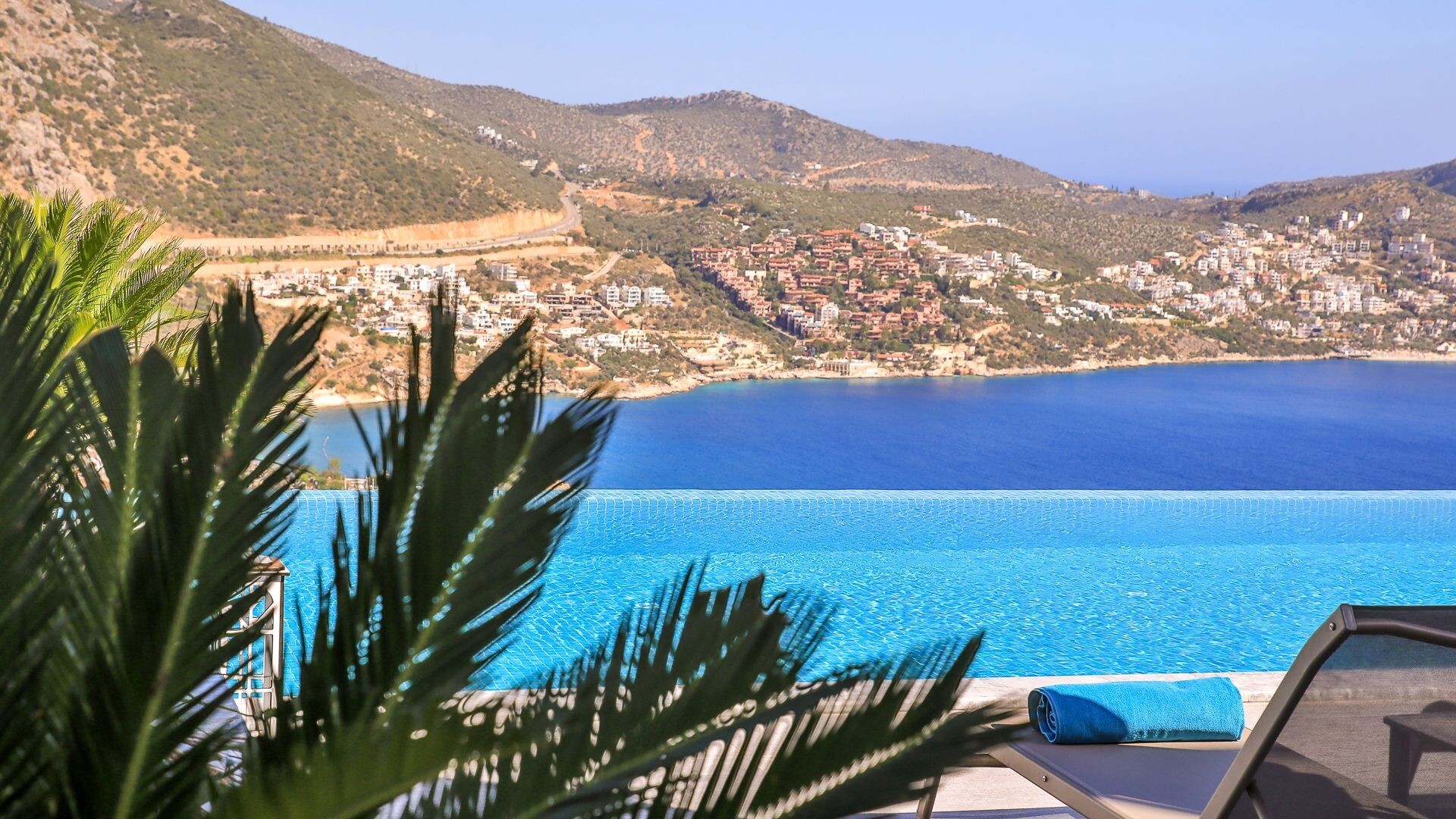 VBK26408 Villa Booking