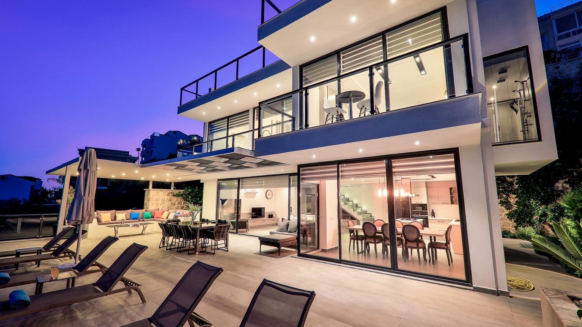 VBK26408 Villa Booking