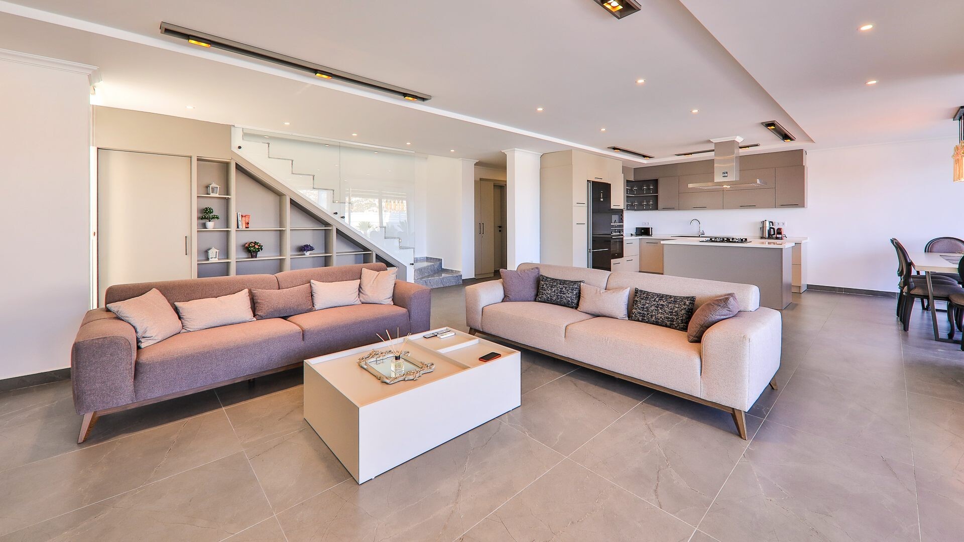 VBK26408 Villa Booking