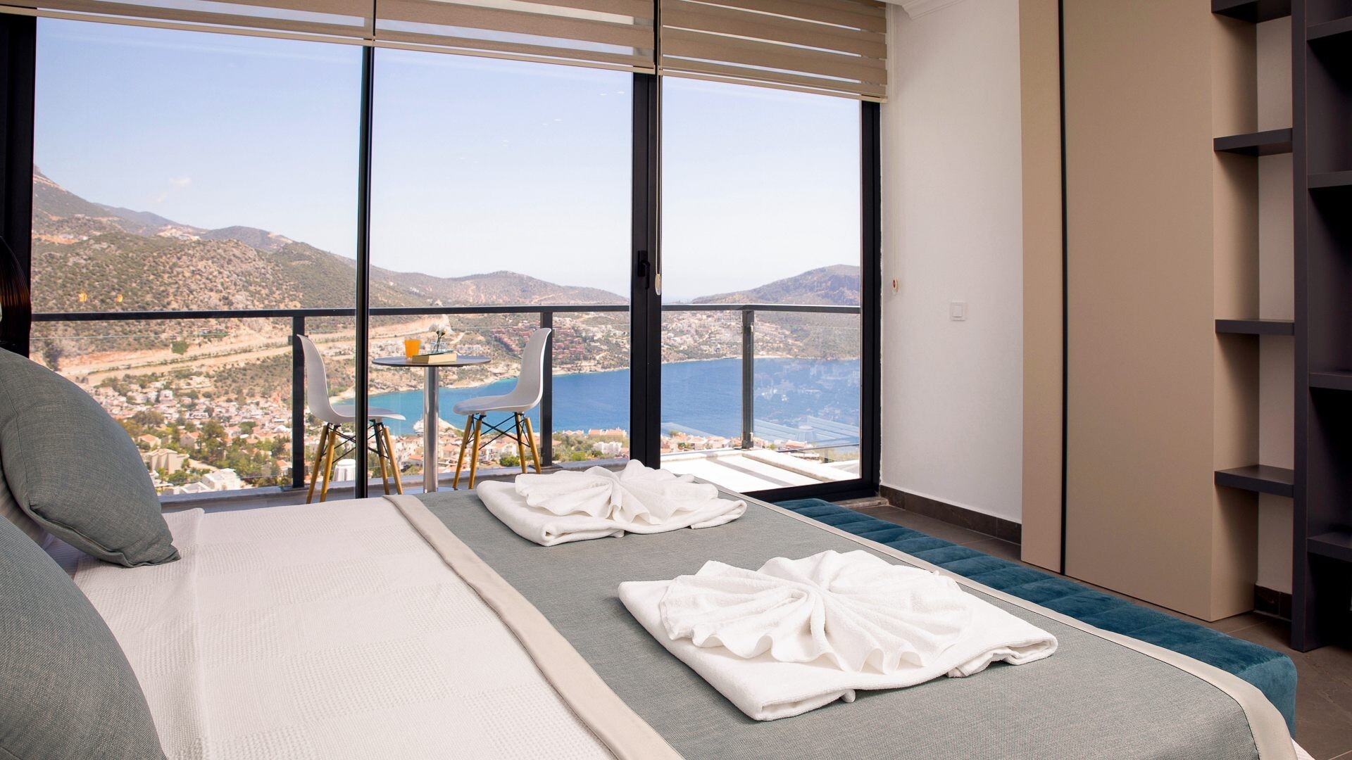 VBK26408 Villa Booking