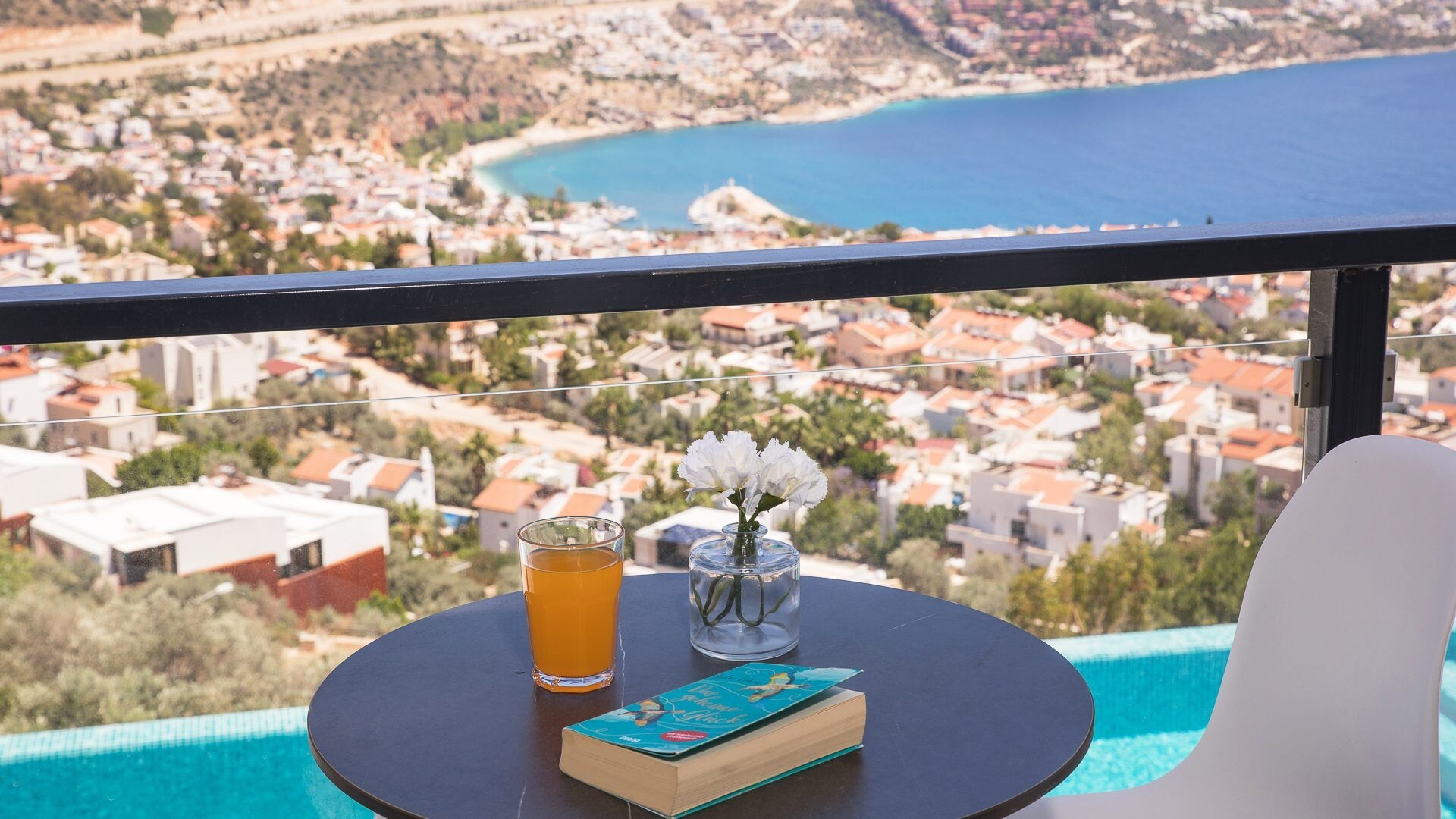 VBK26408 Villa Booking