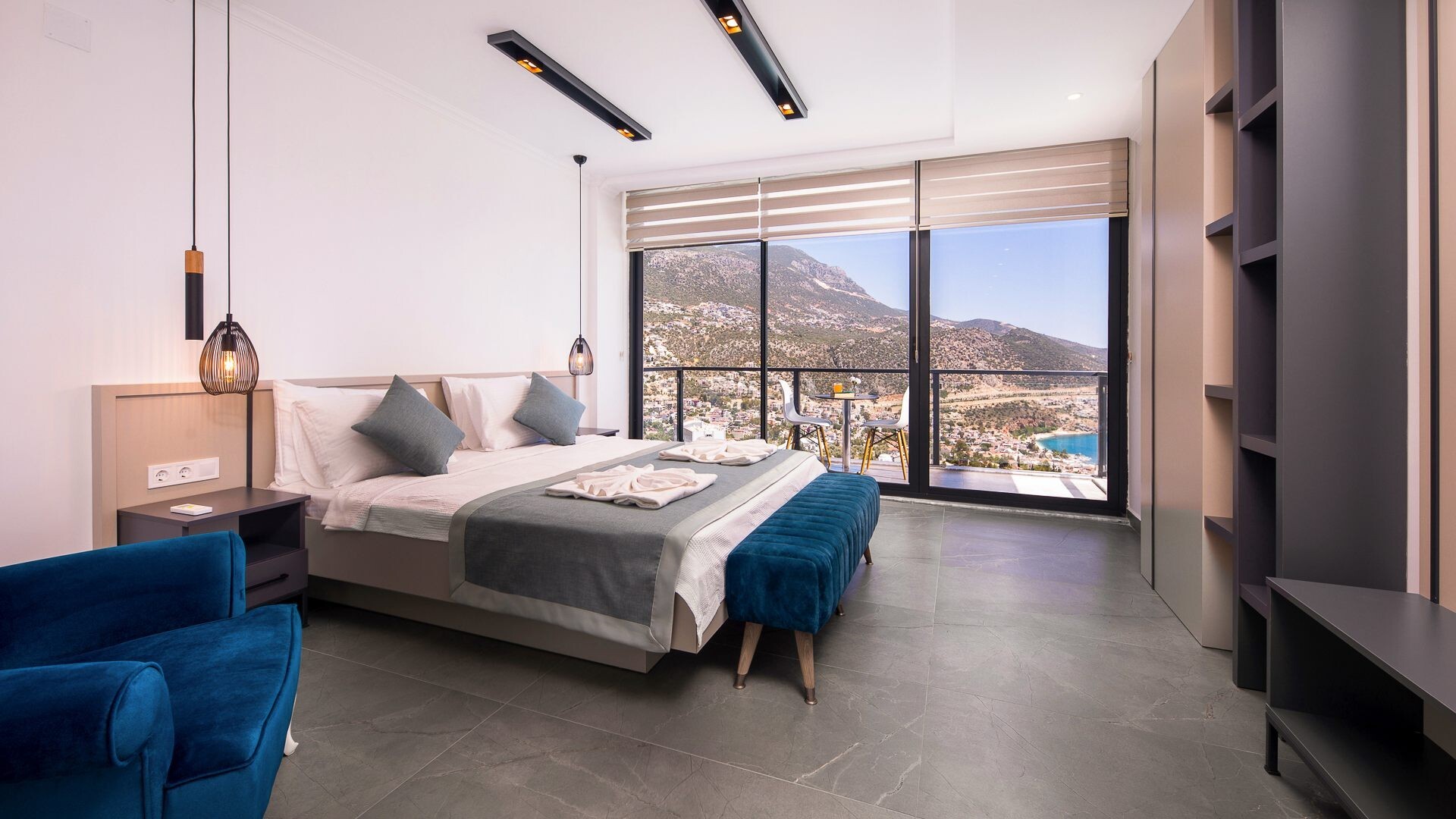 VBK26408 Villa Booking