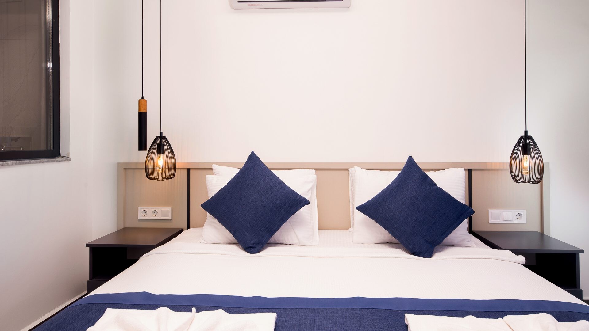 VBK26408 Villa Booking