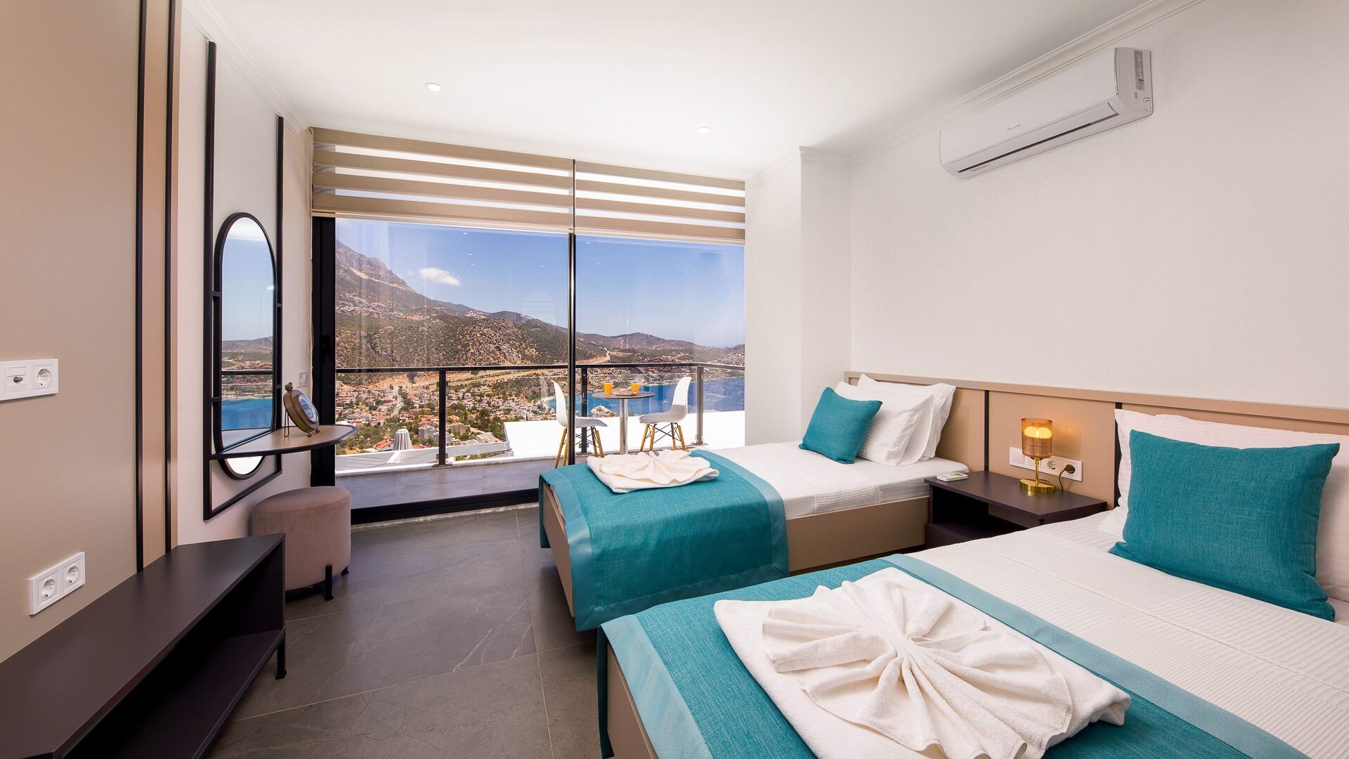 VBK26408 Villa Booking