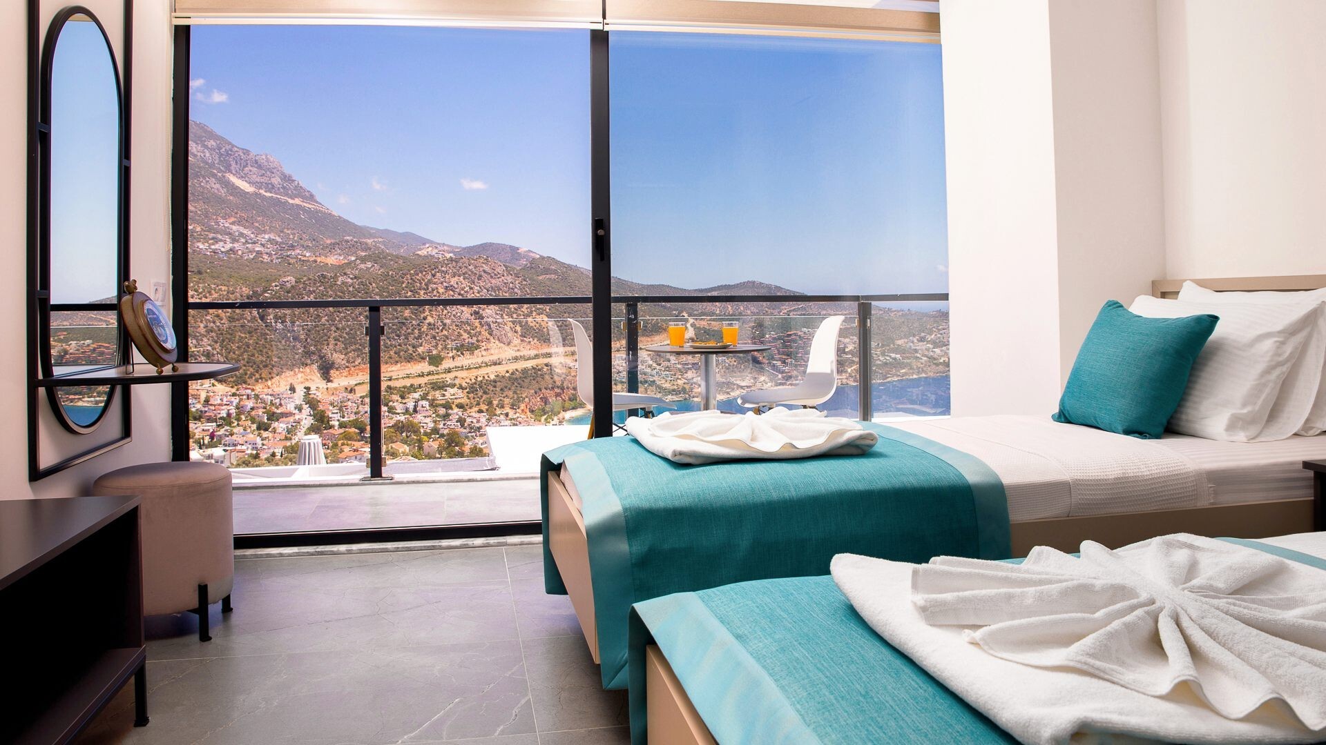 VBK26408 Villa Booking