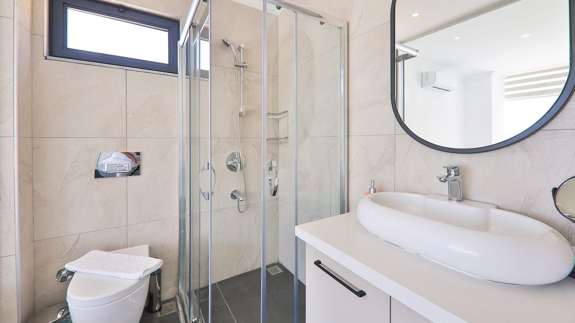 VBK26408 Villa Booking