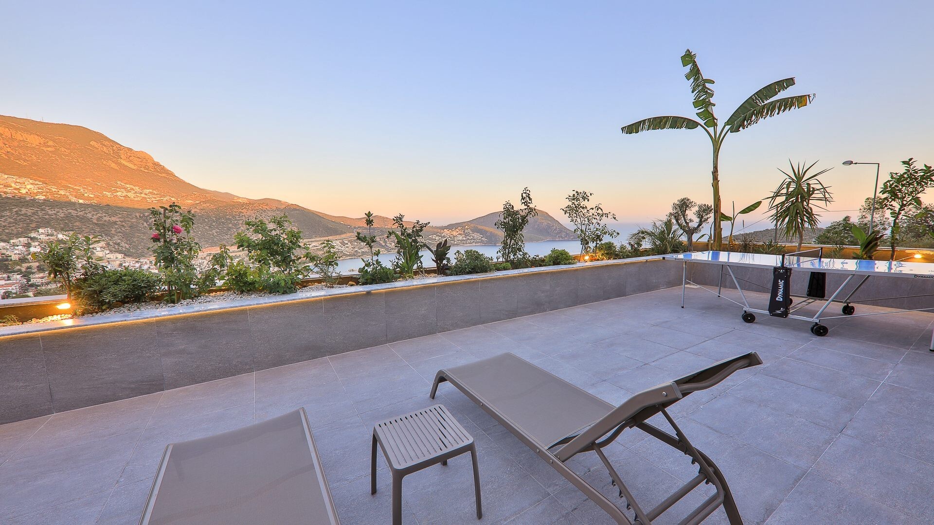 VBK26408 Villa Booking