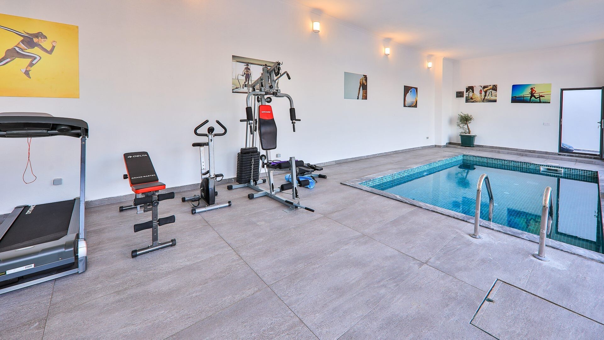 VBK26408 Villa Booking