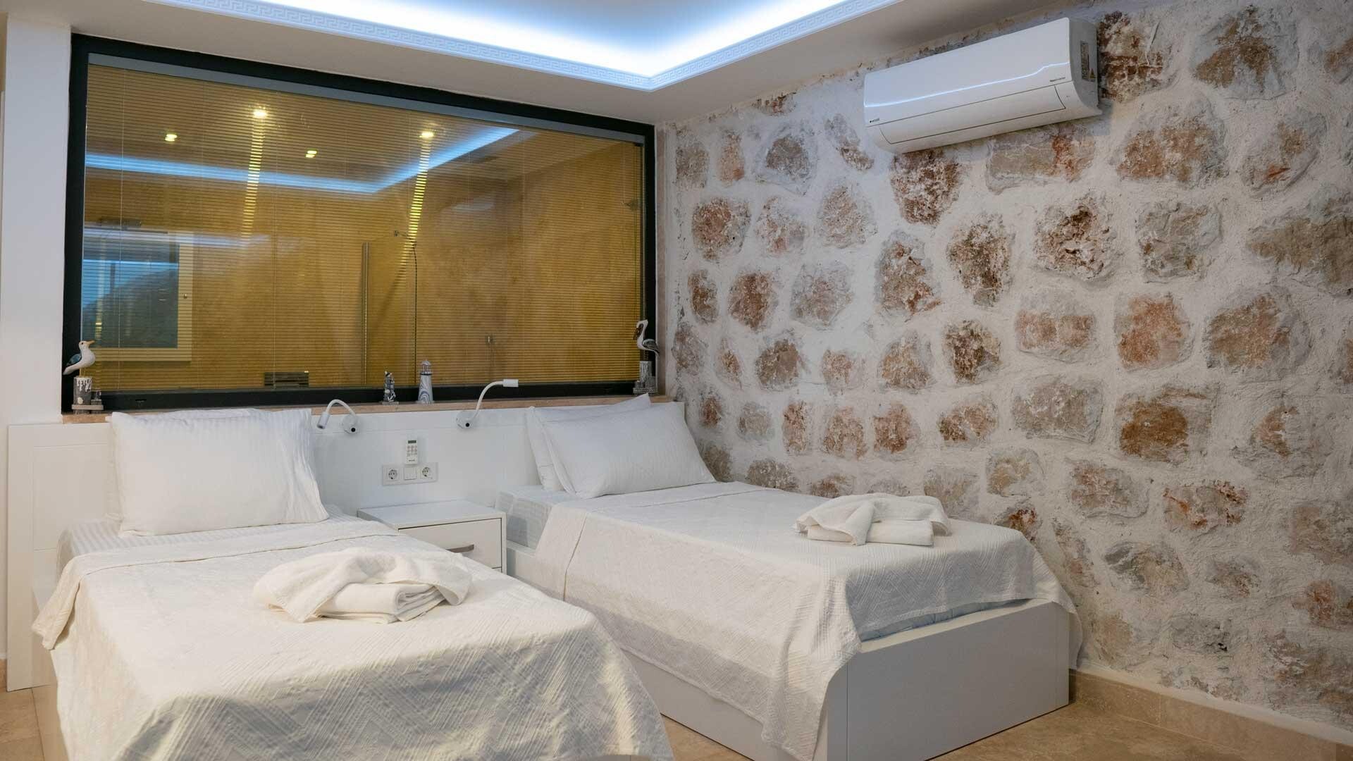 VBK81474 Villa Booking