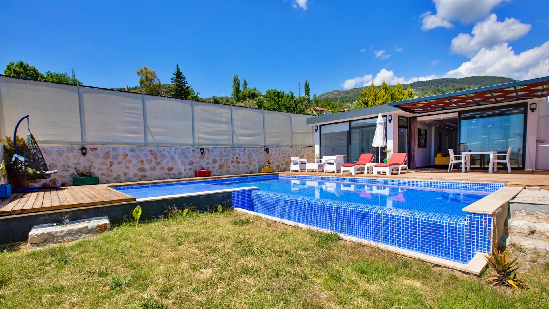 VBK70327 Villa Booking