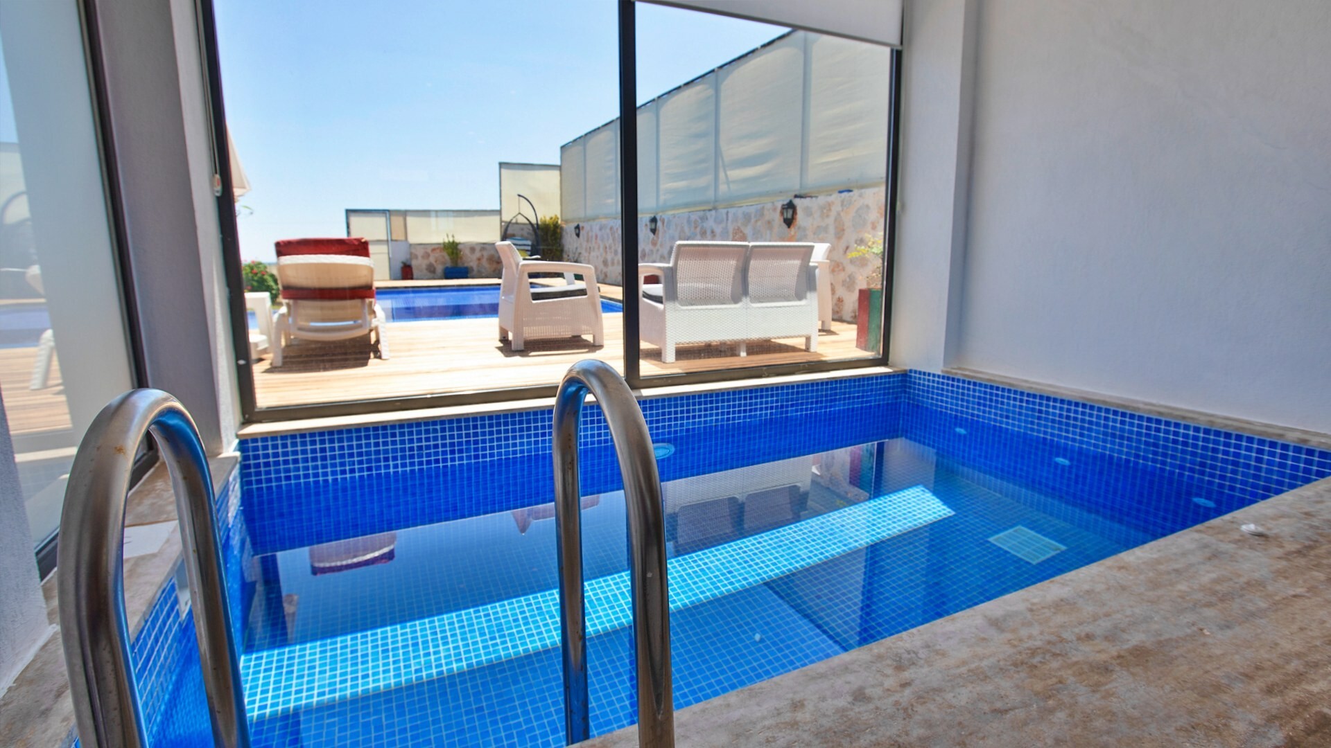 VBK70327 Villa Booking