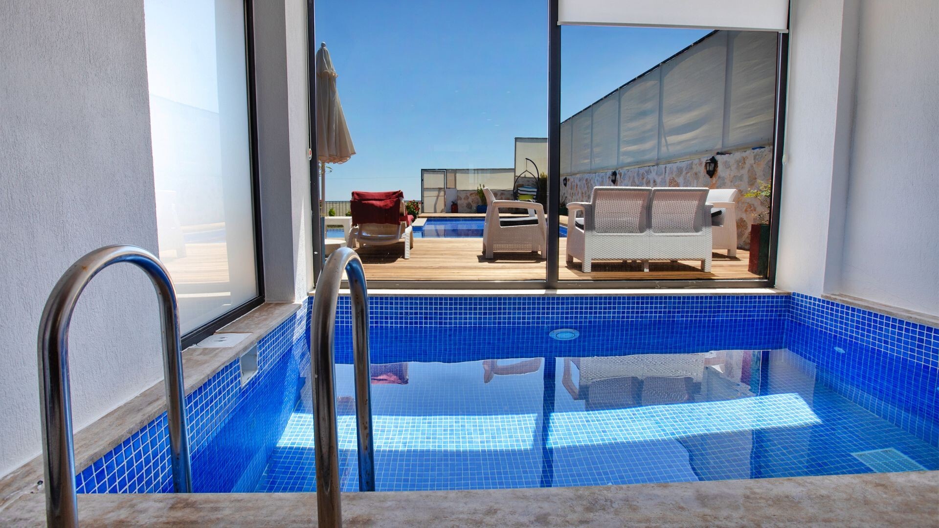 VBK70327 Villa Booking