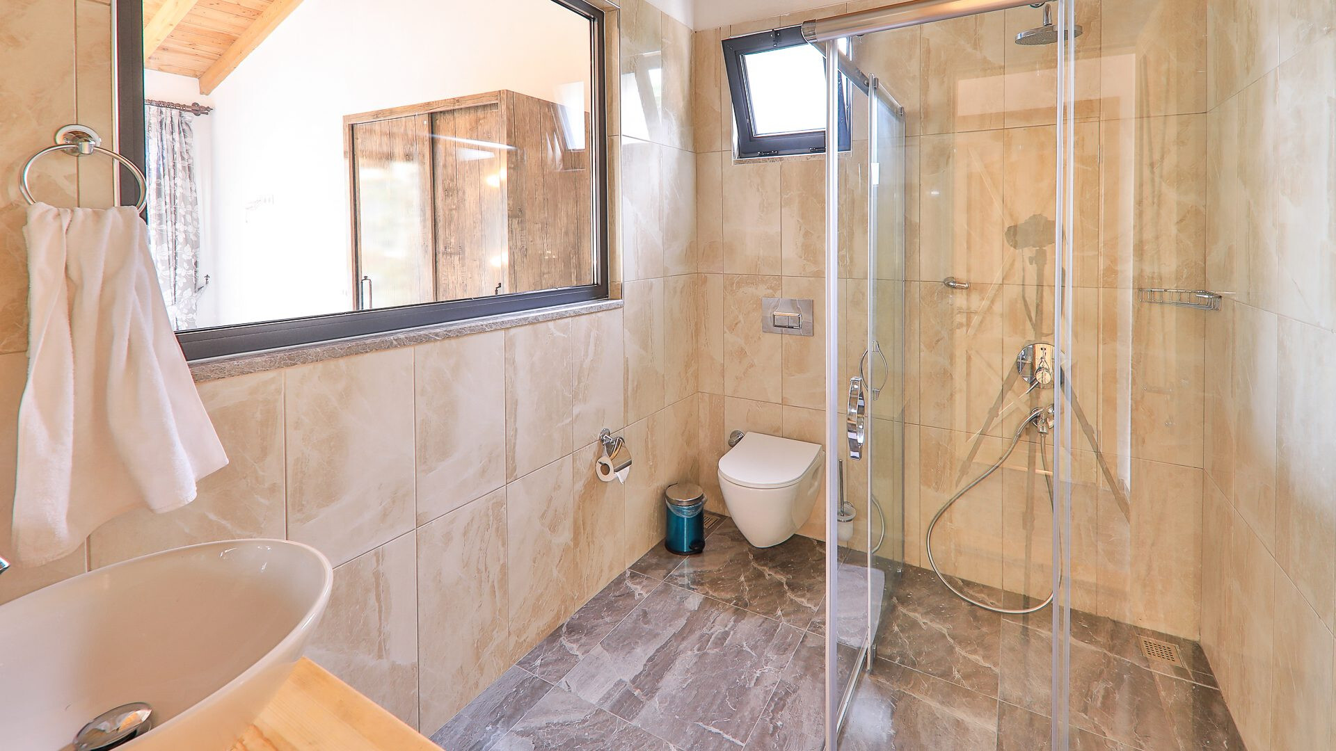 VBK74211 Villa Booking