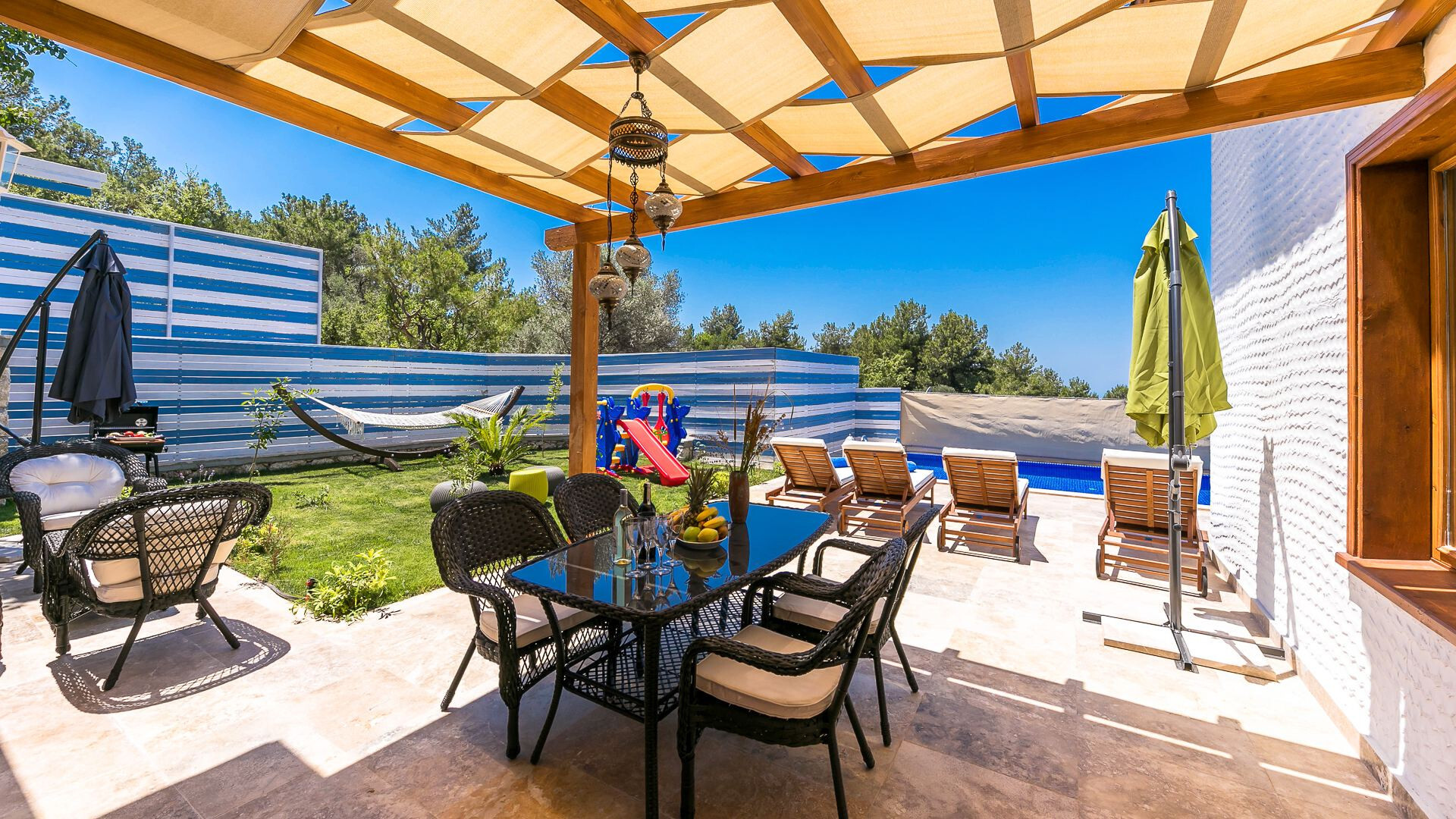 VBK95212 Villa Booking