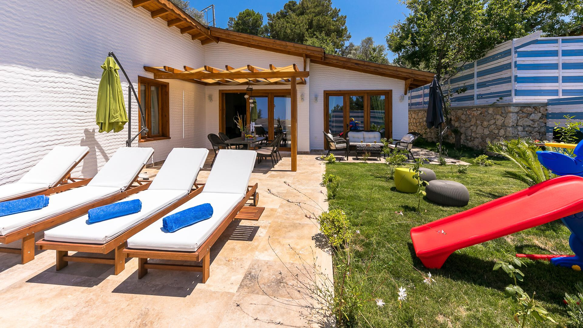 VBK95212 Villa Booking