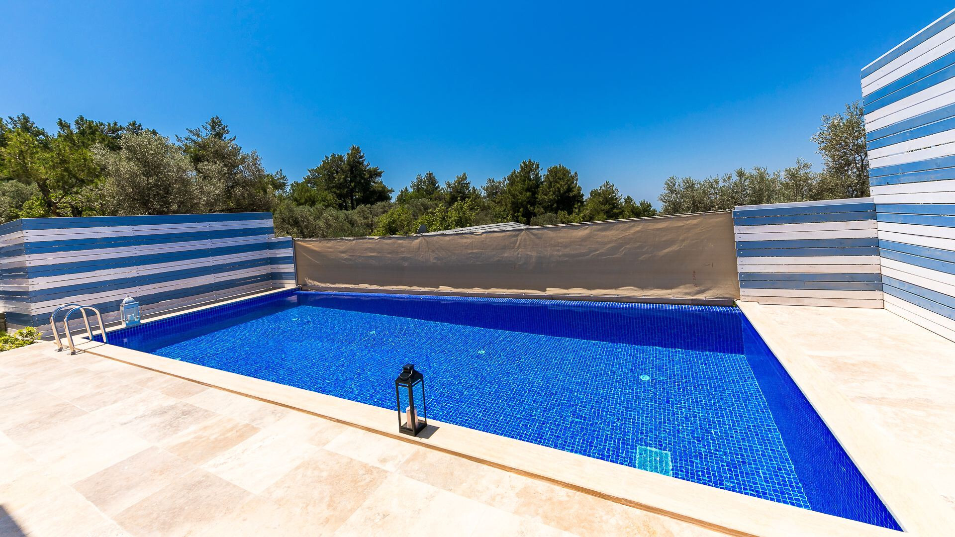 VBK95212 Villa Booking