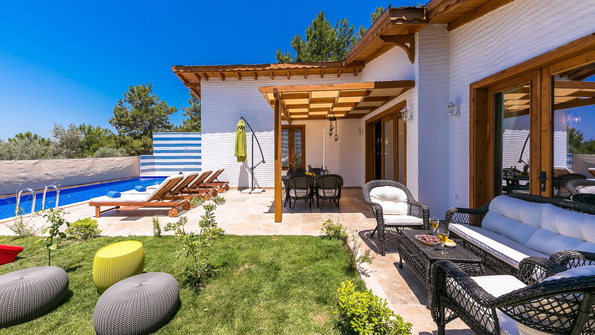 VBK95212 Villa Booking