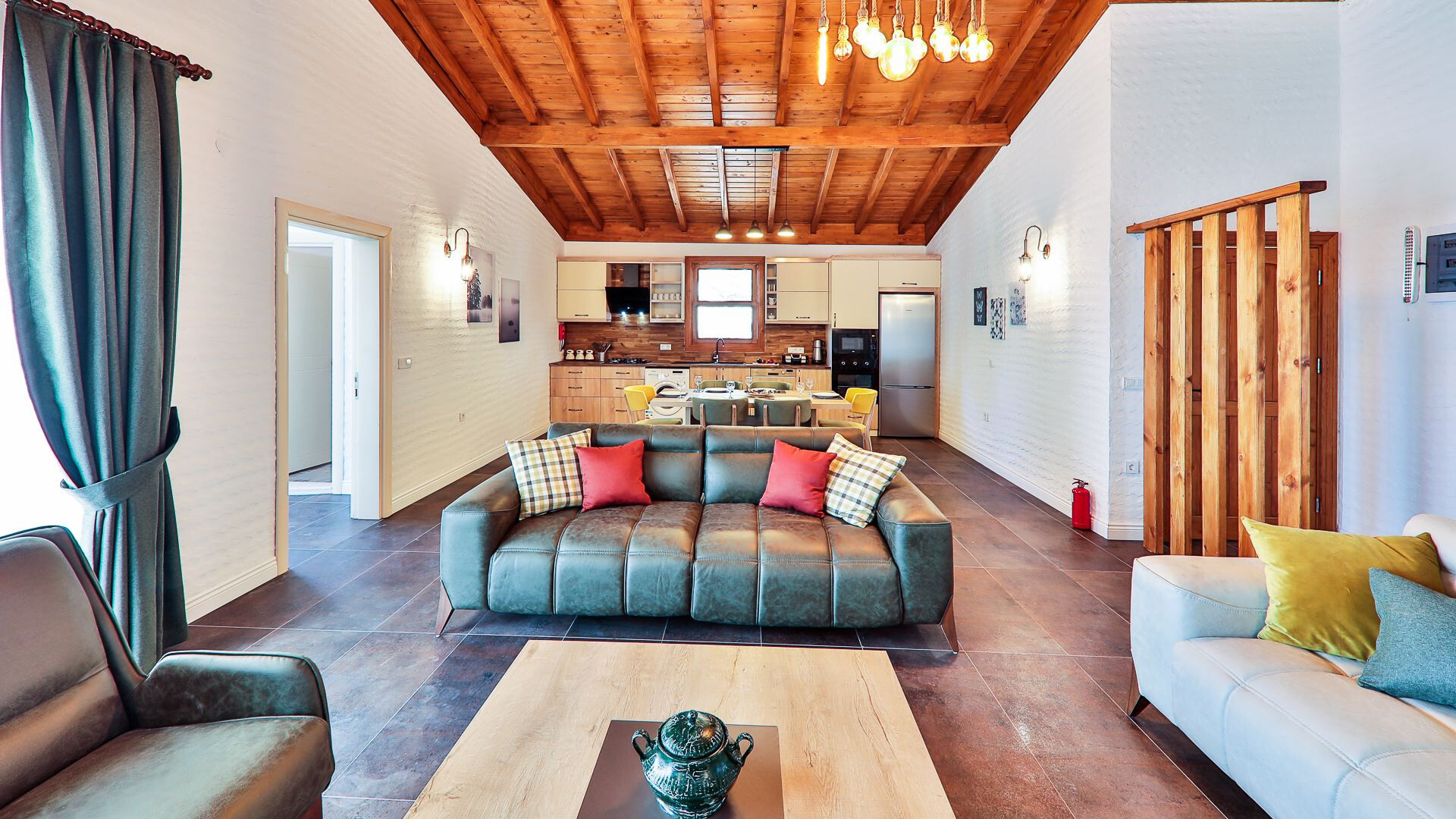 VBK95212 Villa Booking