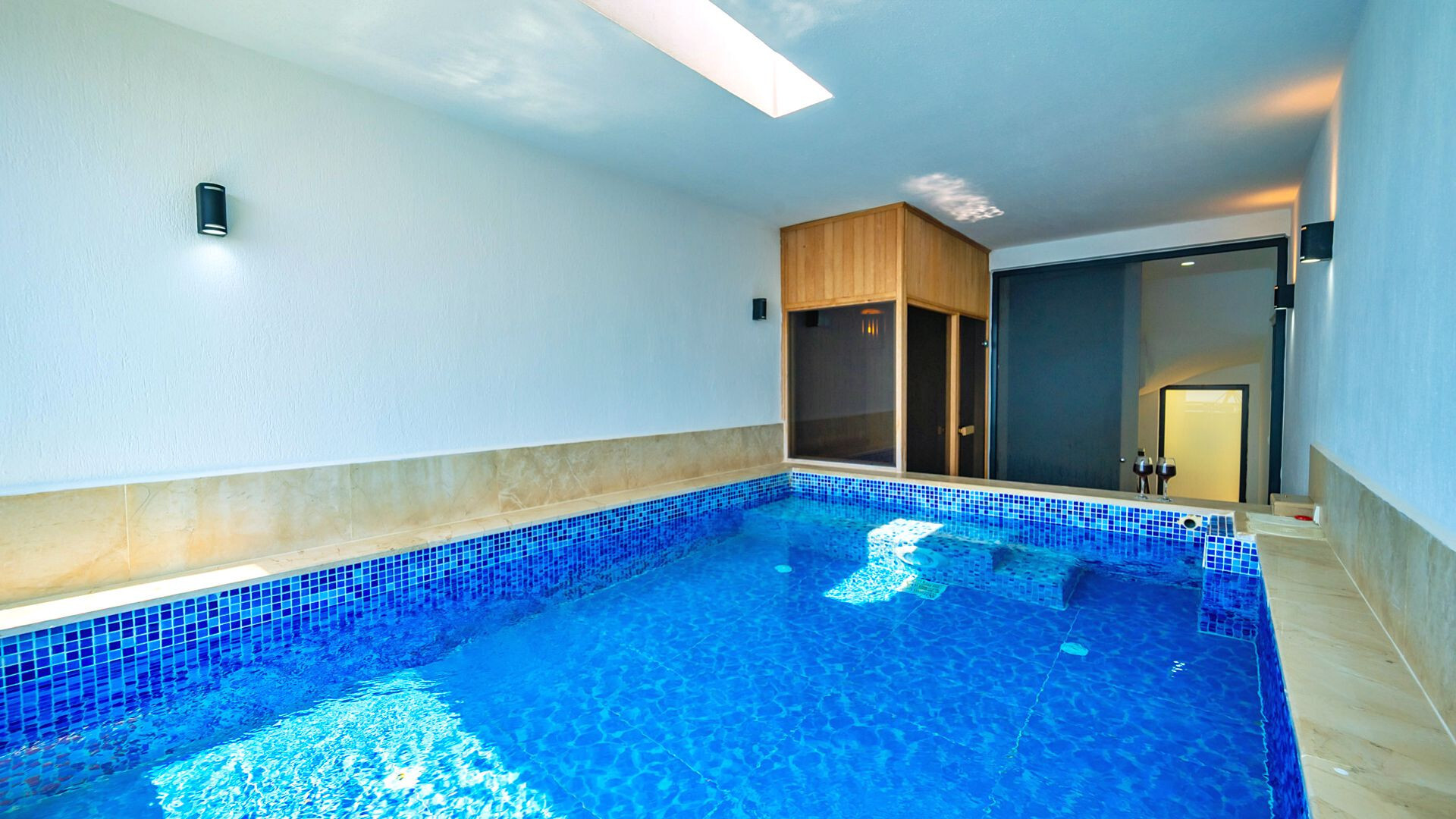 VBK95062 Villa Booking