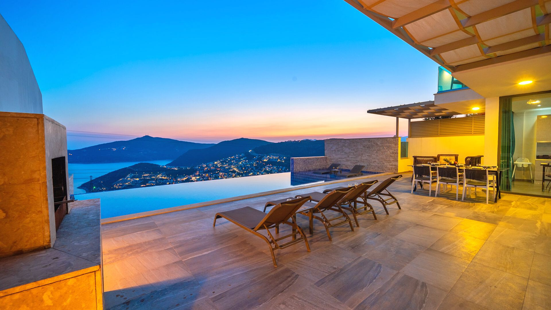 VBK95062 Villa Booking