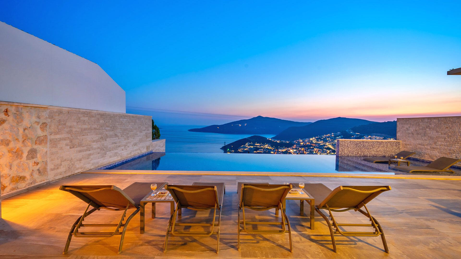VBK95062 Villa Booking