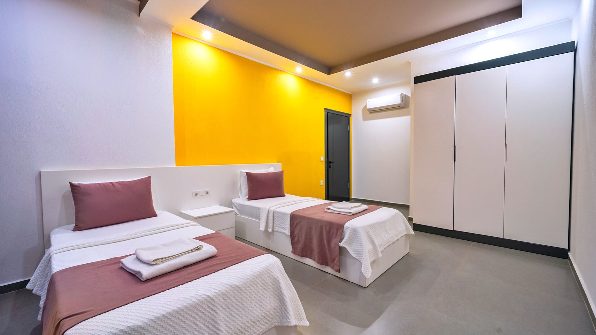VBK95062 Villa Booking