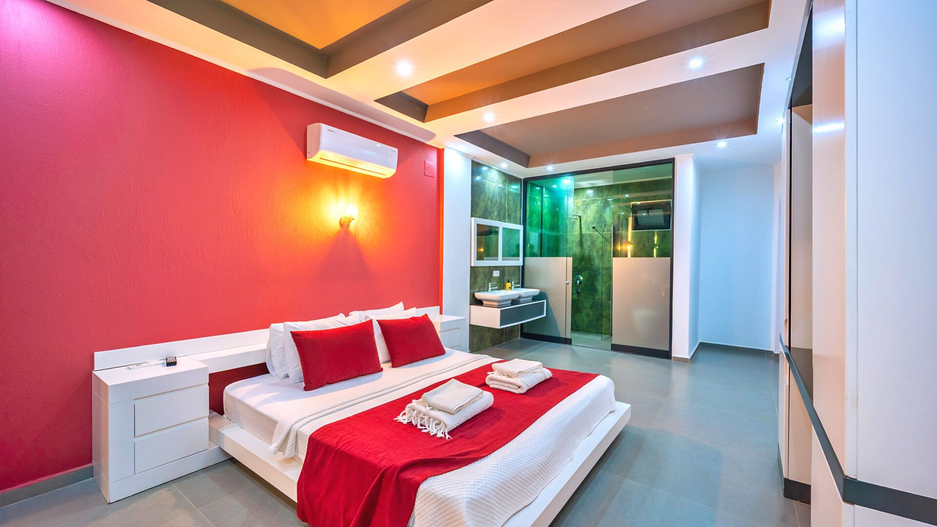 VBK95062 Villa Booking