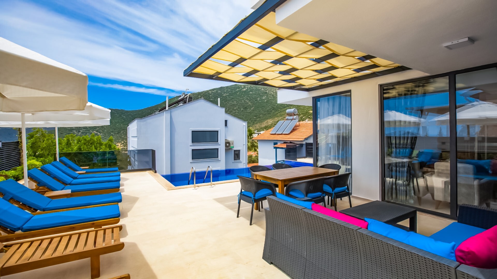 VBK30252 Villa Booking