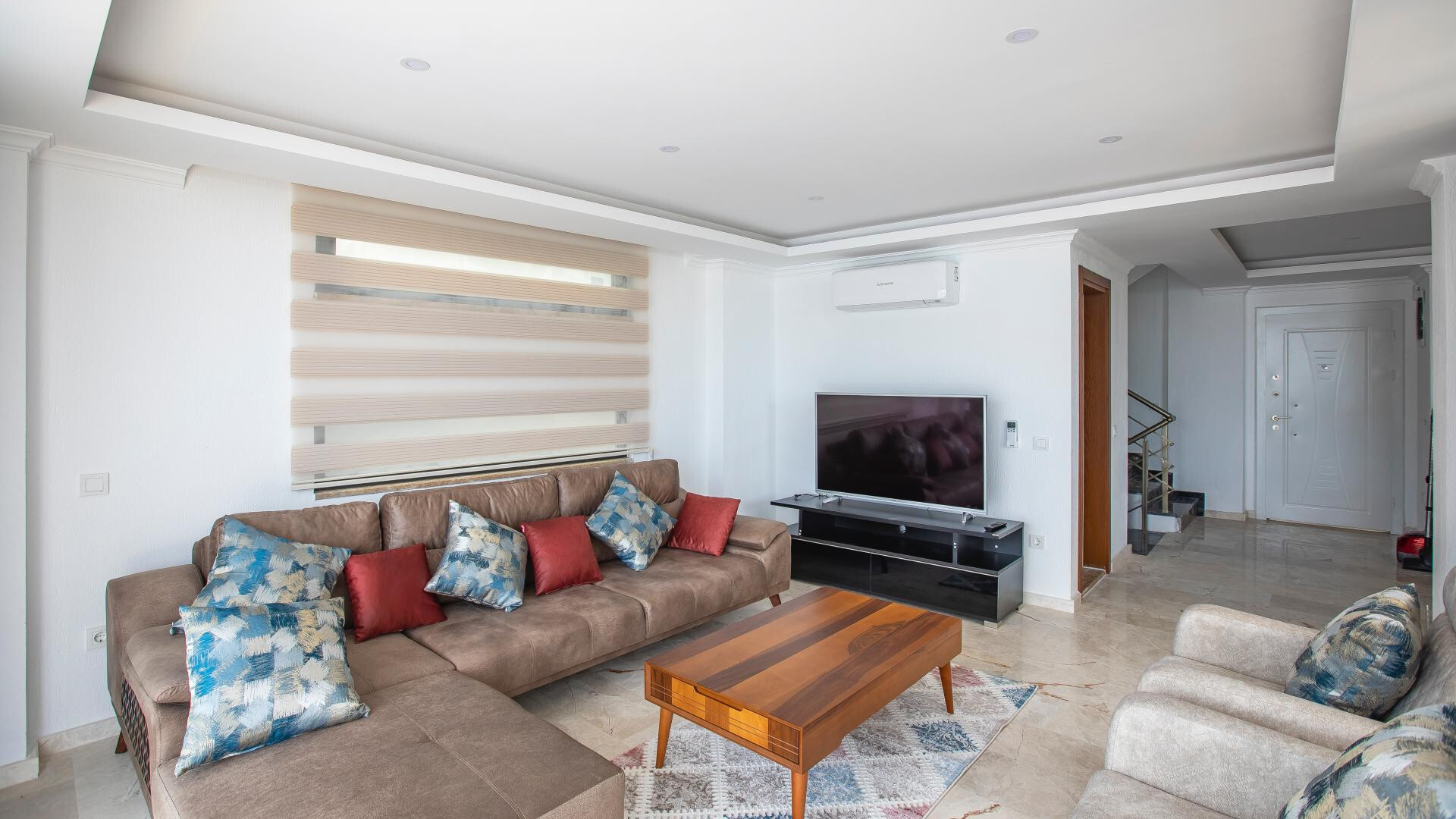 VBK30252 Villa Booking