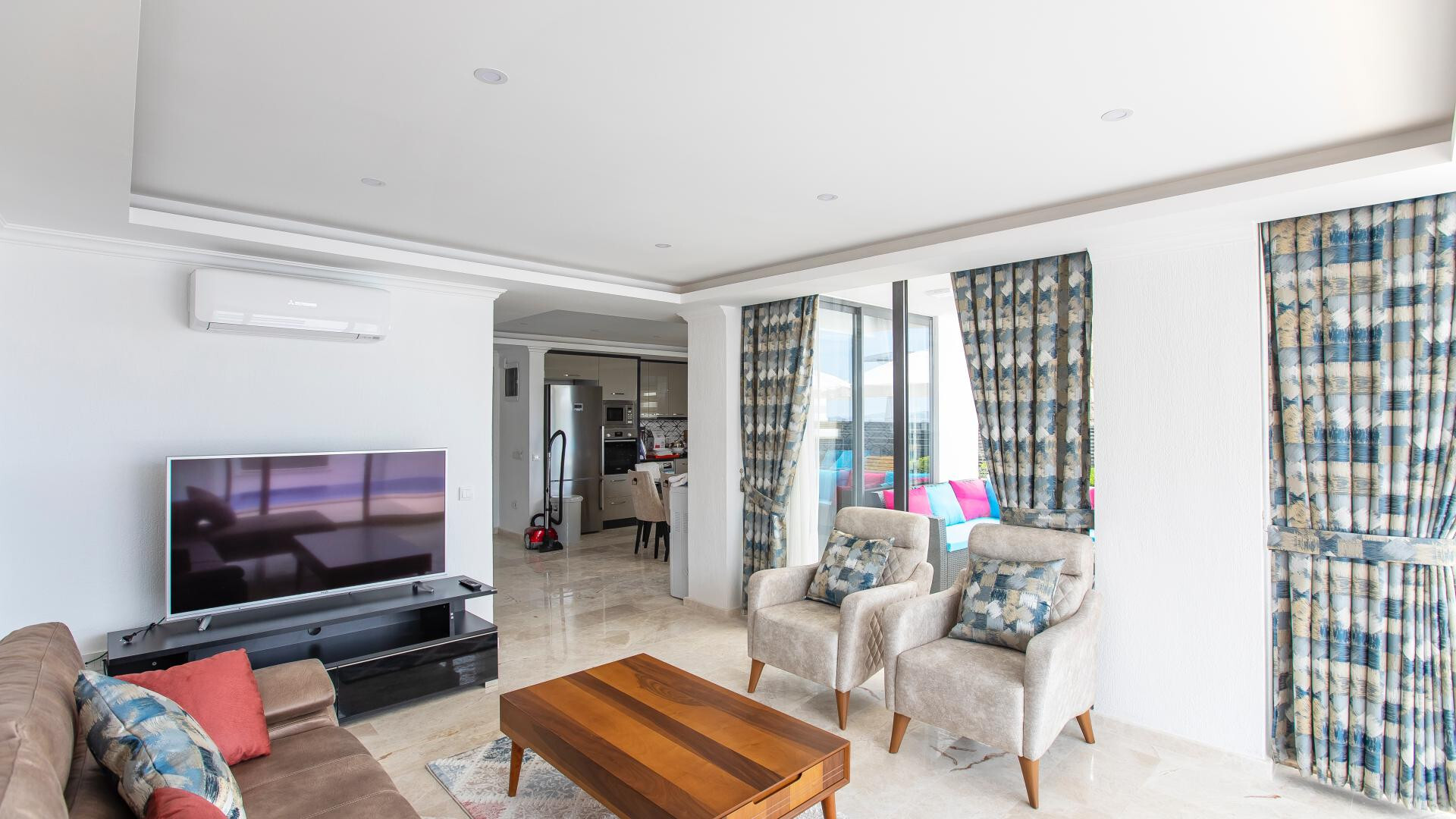 VBK30252 Villa Booking