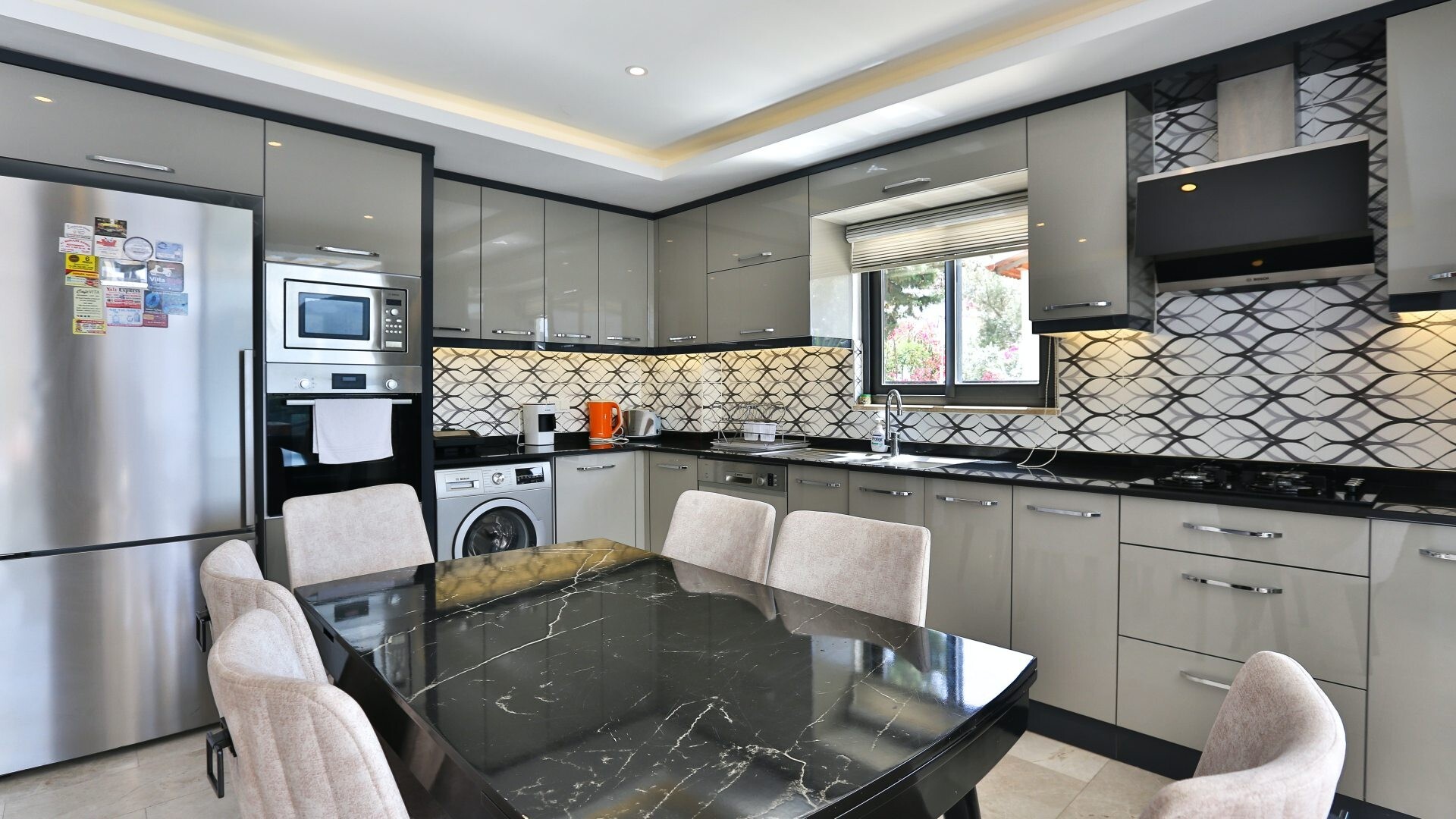 VBK30252 Villa Booking