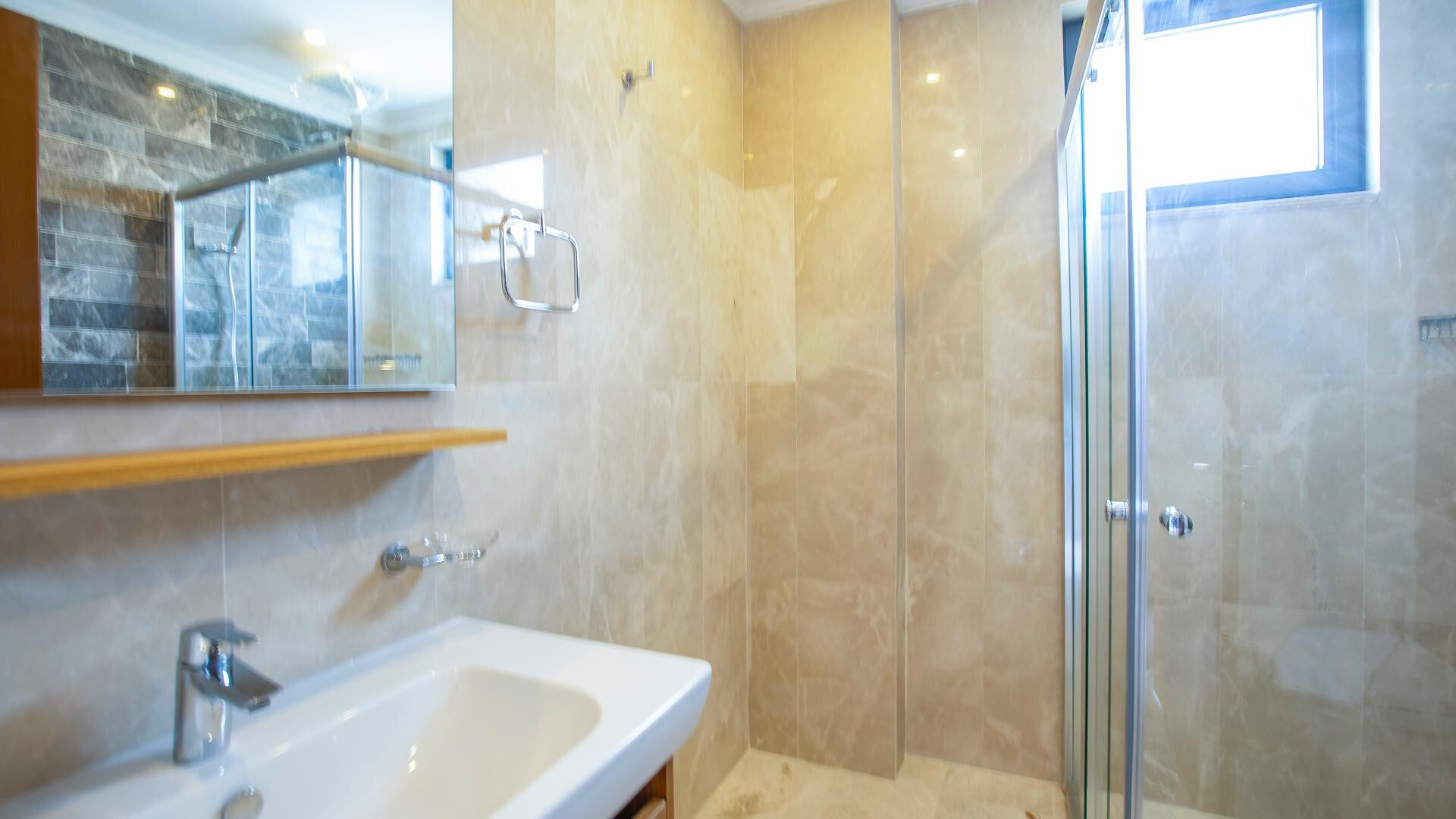 VBK30252 Villa Booking