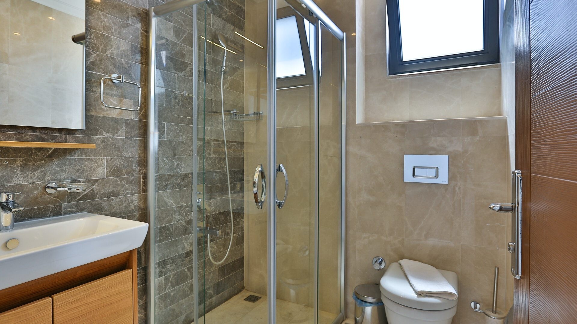 VBK30252 Villa Booking