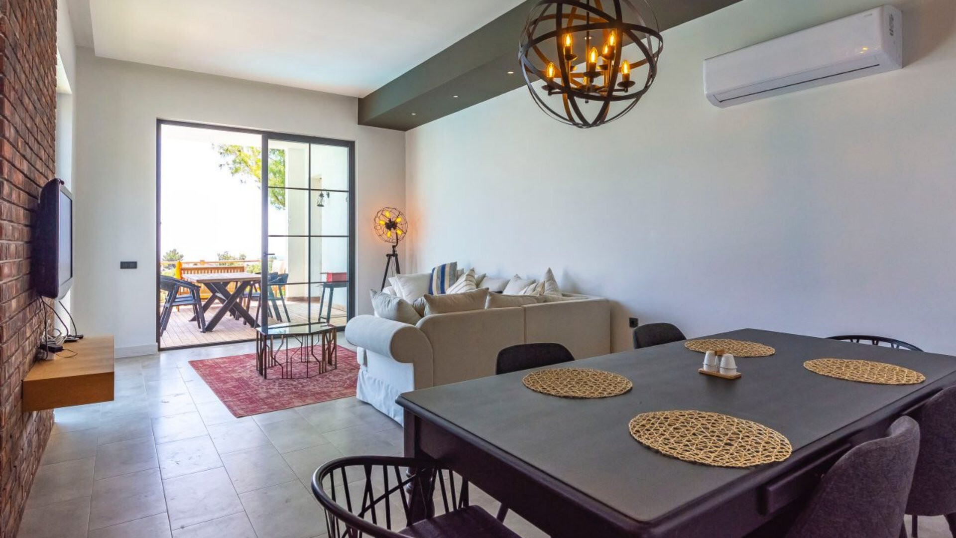 VBK91142 Villa Booking