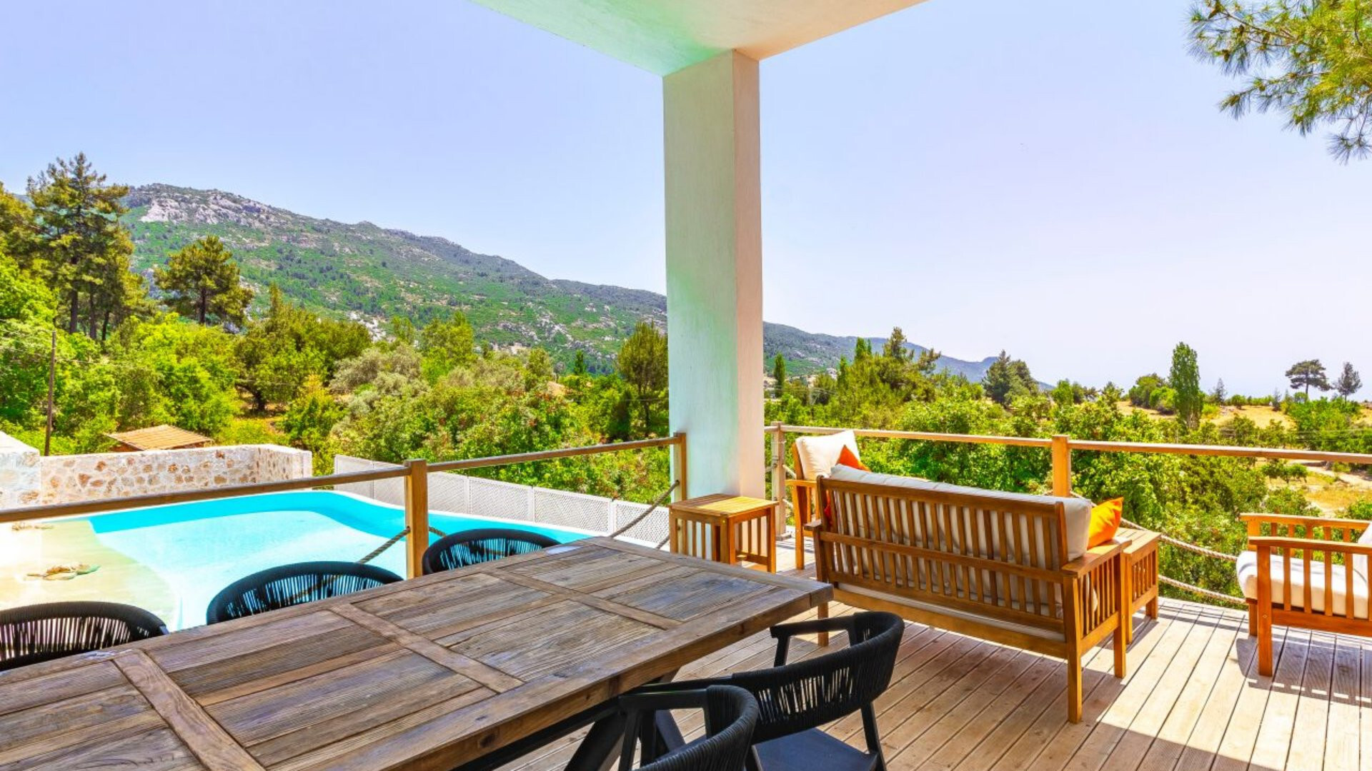 VBK91142 Villa Booking