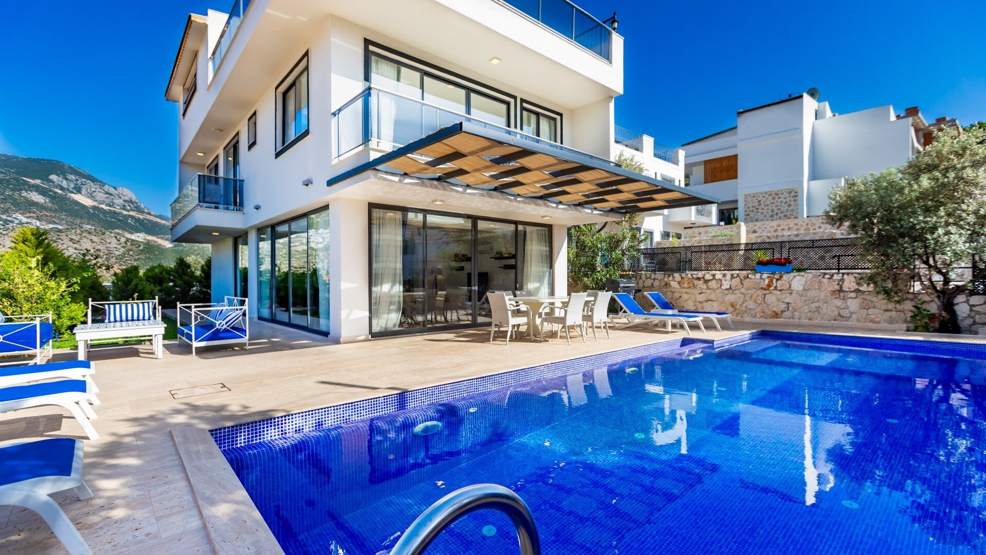 VBK43136 Villa Booking