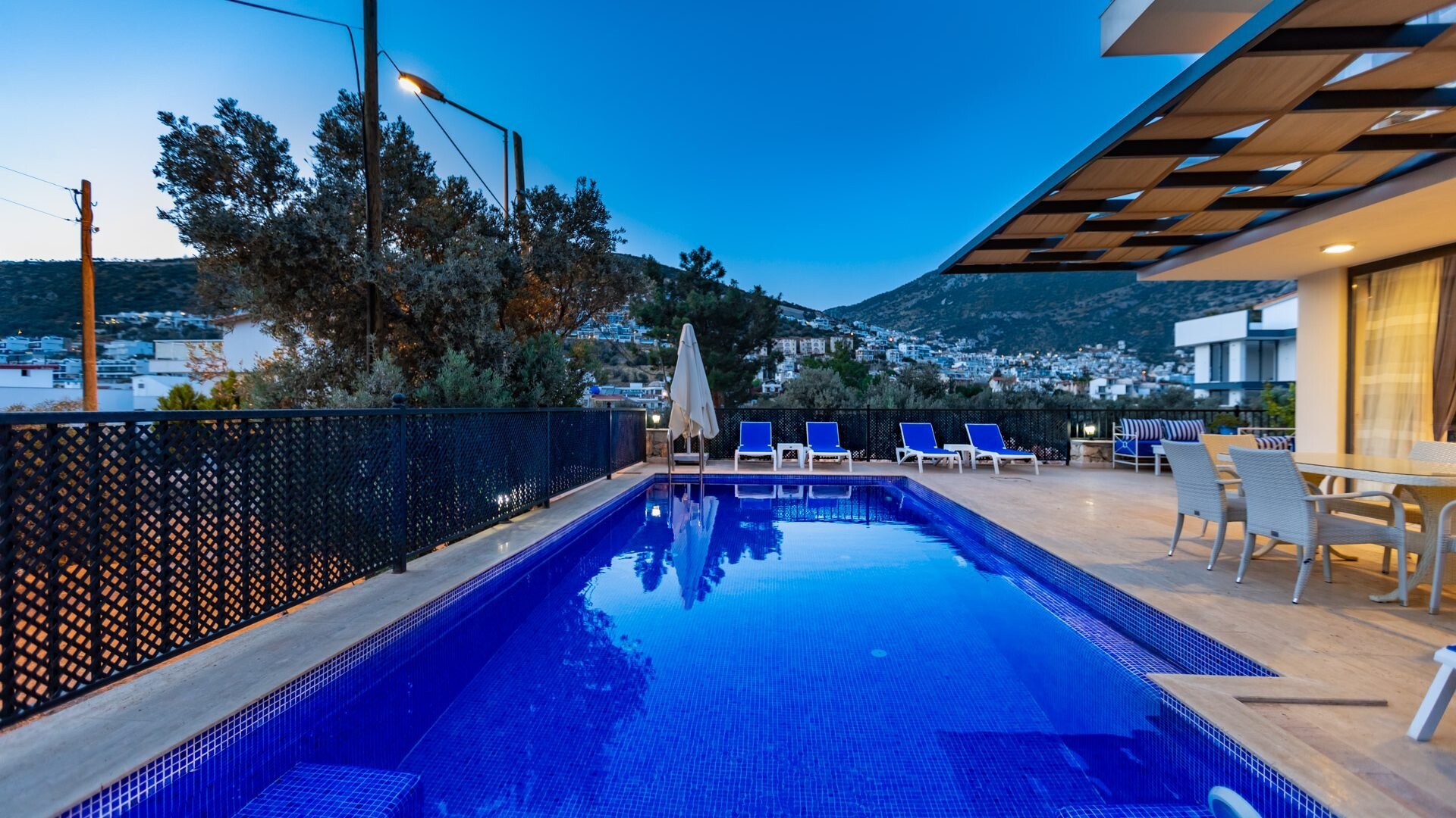 VBK43136 Villa Booking