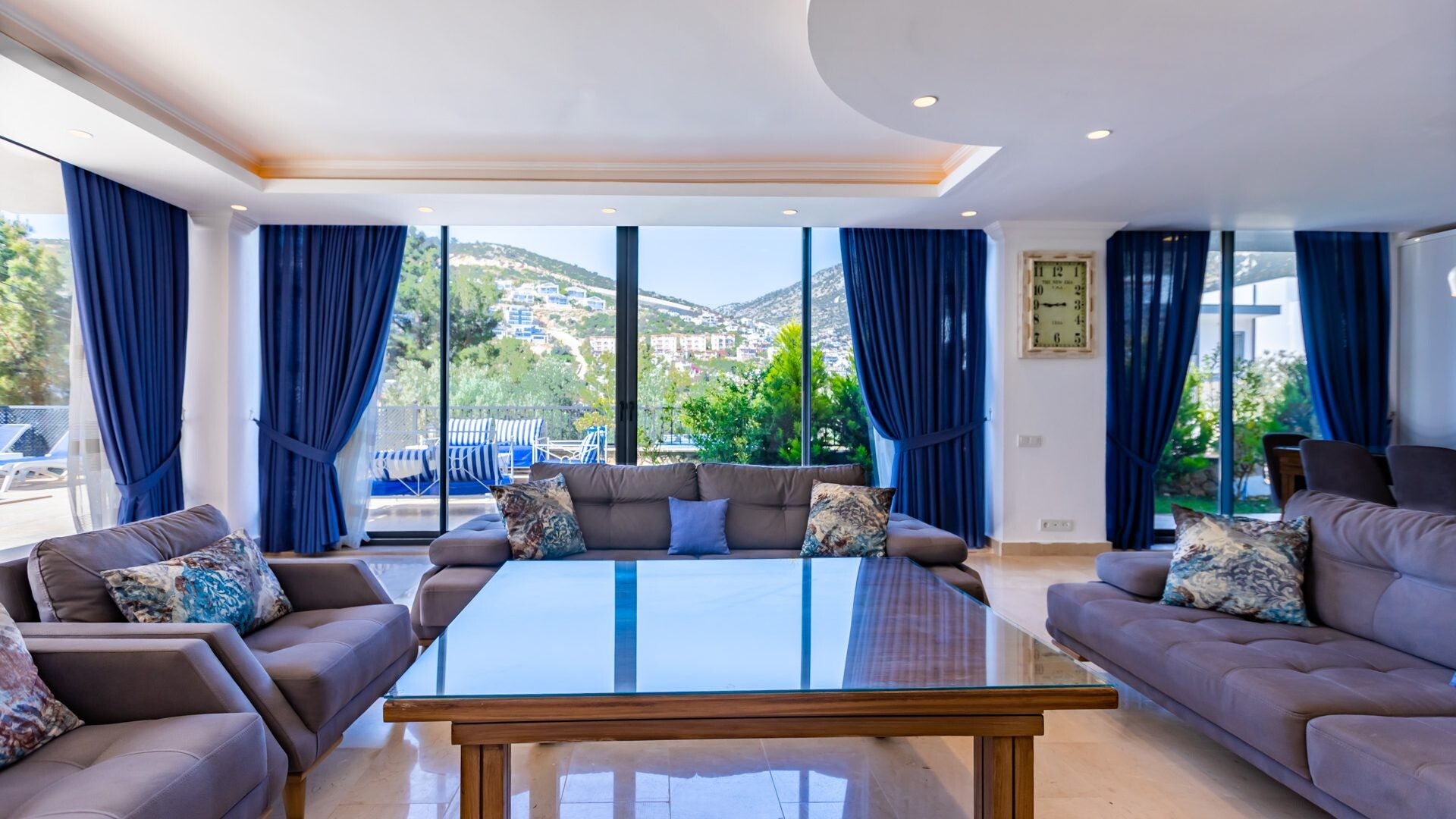 VBK43136 Villa Booking