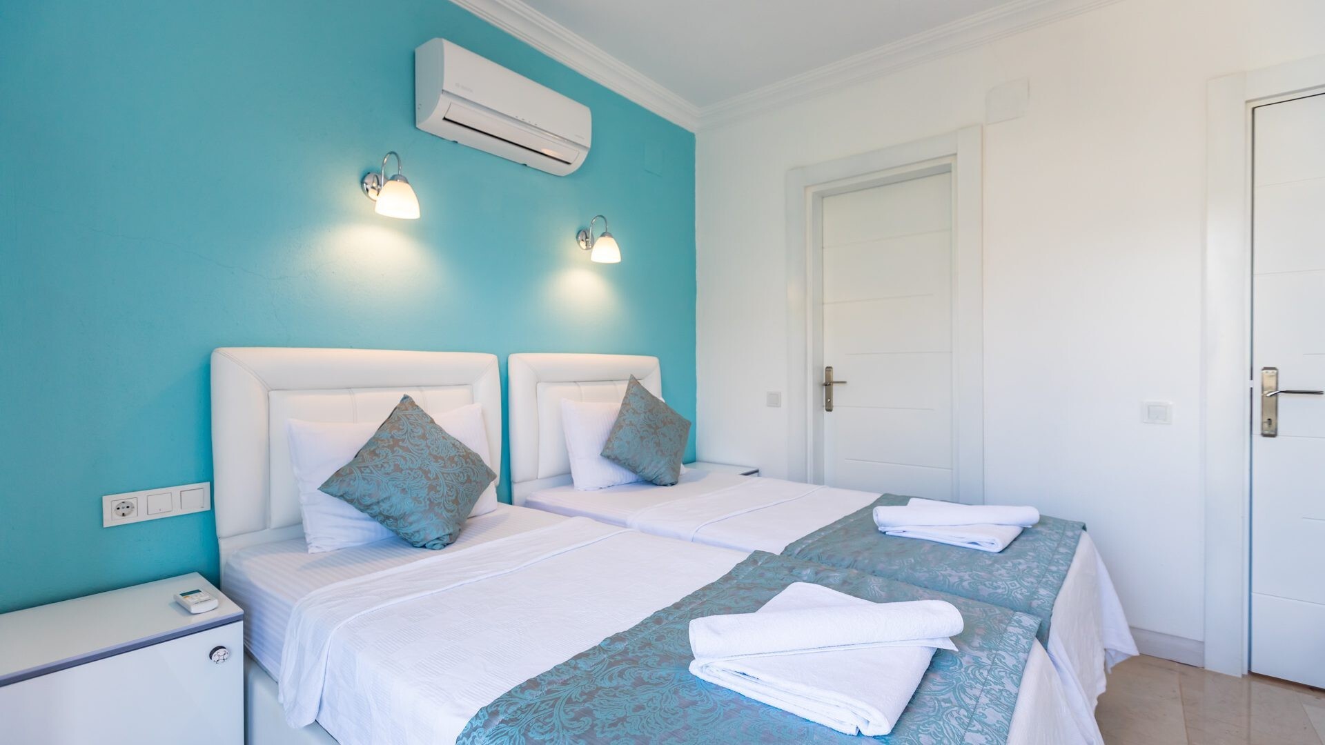 VBK43136 Villa Booking