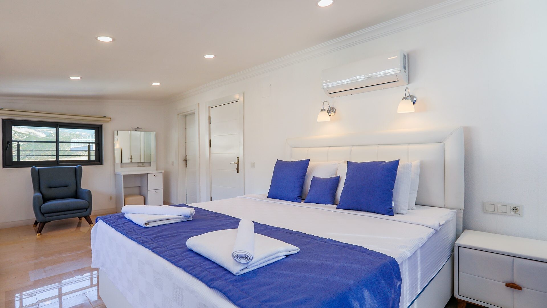 VBK43136 Villa Booking