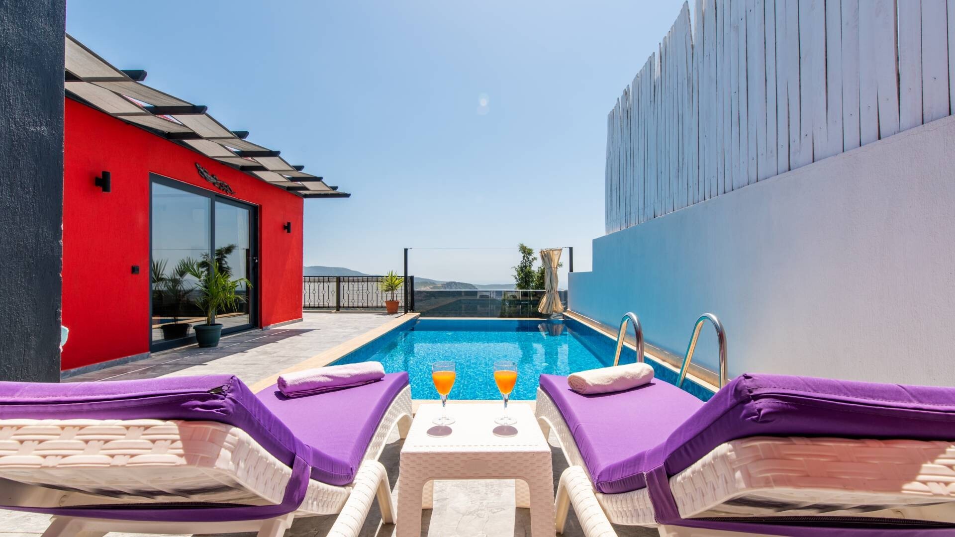 VBK20109 Villa Booking